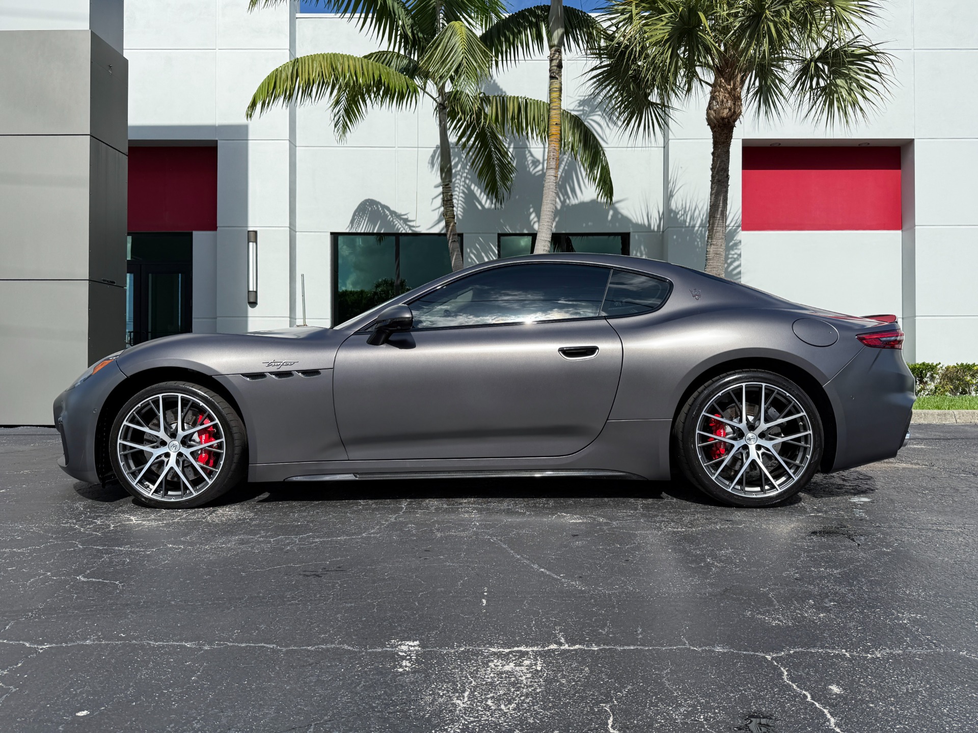 Used-2024-Maserati-GranTurismo-Trofeo