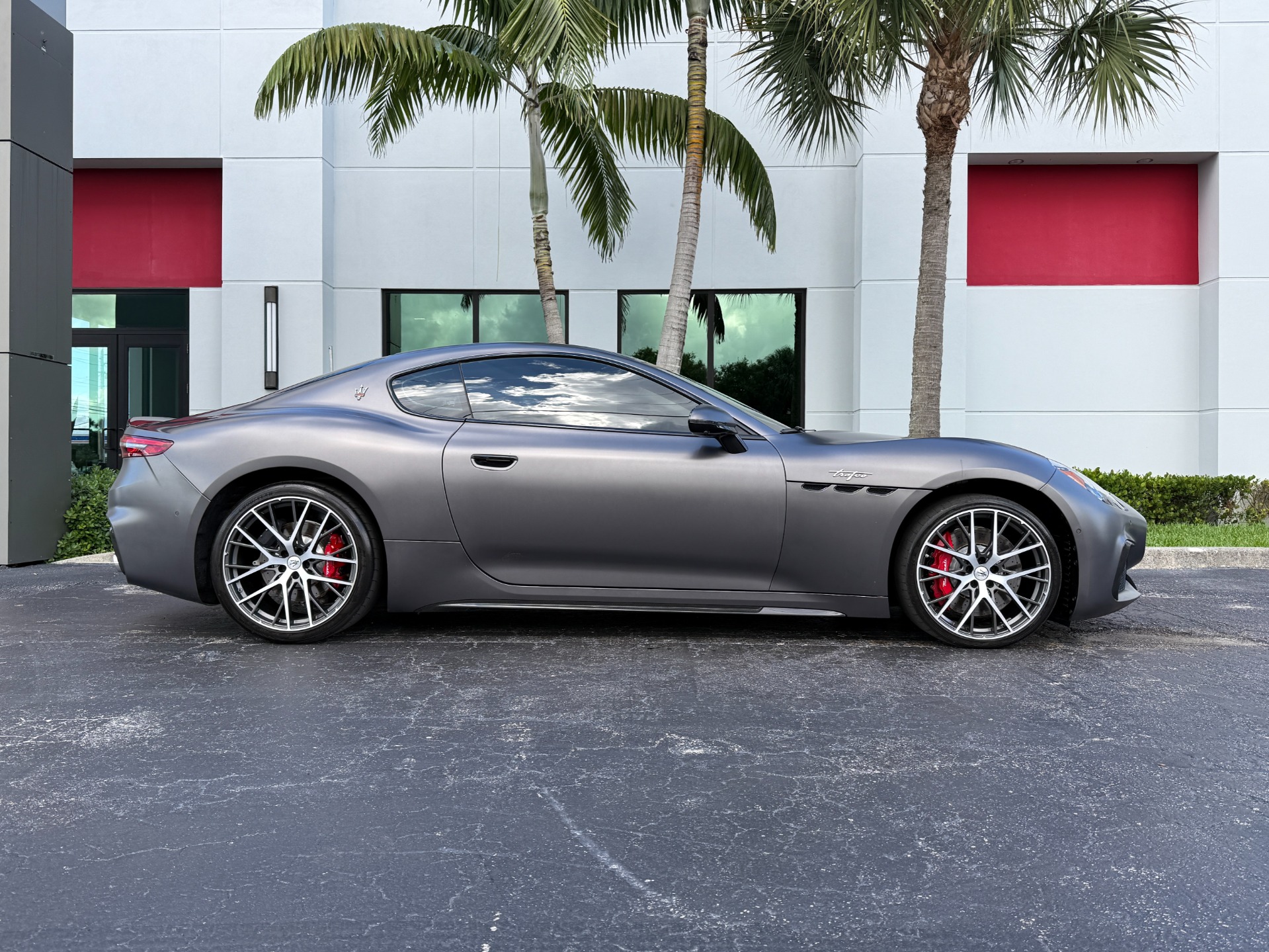 Used-2024-Maserati-GranTurismo-Trofeo