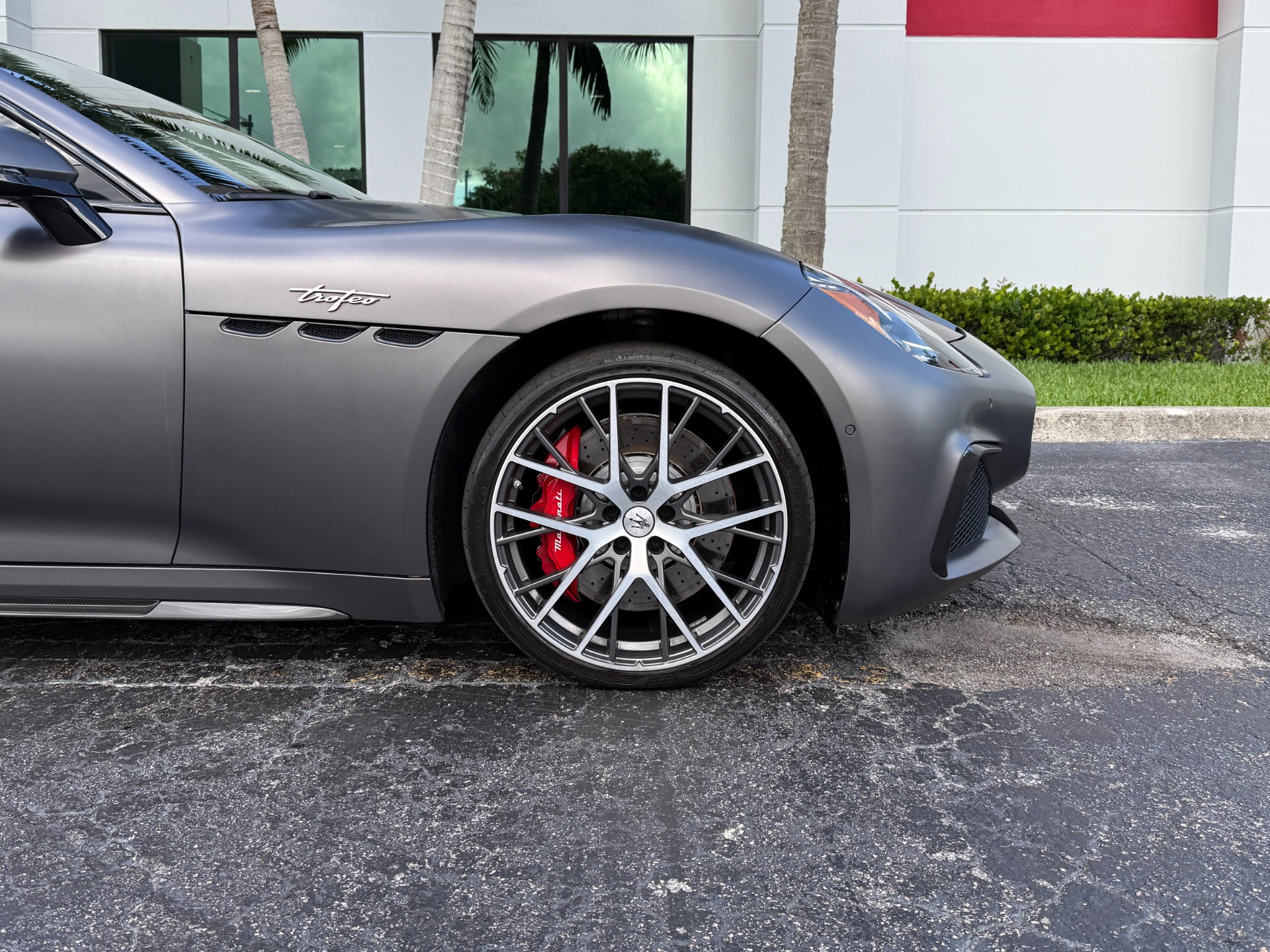 Used-2024-Maserati-GranTurismo-Trofeo