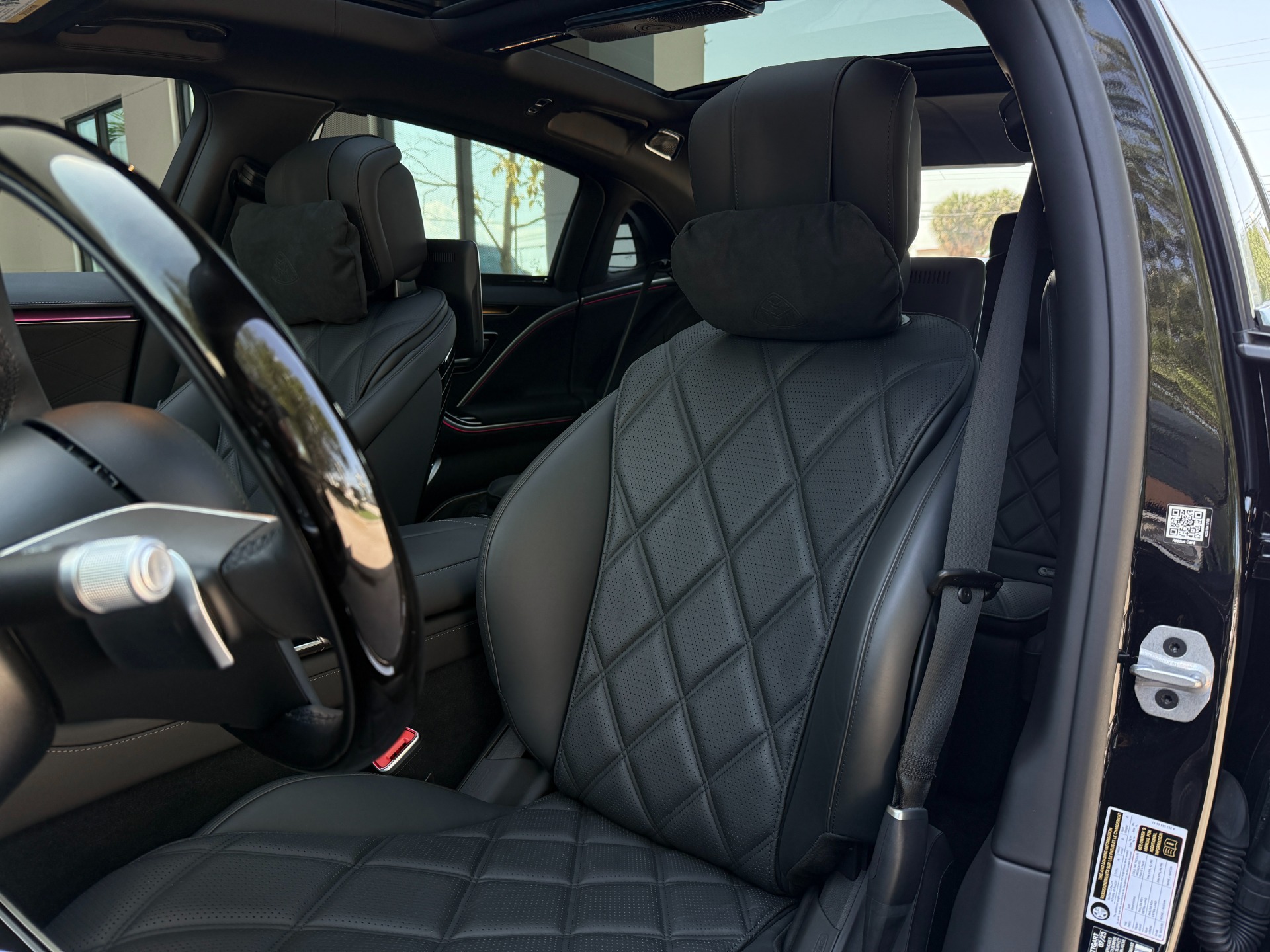 Used-2024-Mercedes-Benz-S-Class-Mercedes-Maybach-S-680-4MATIC
