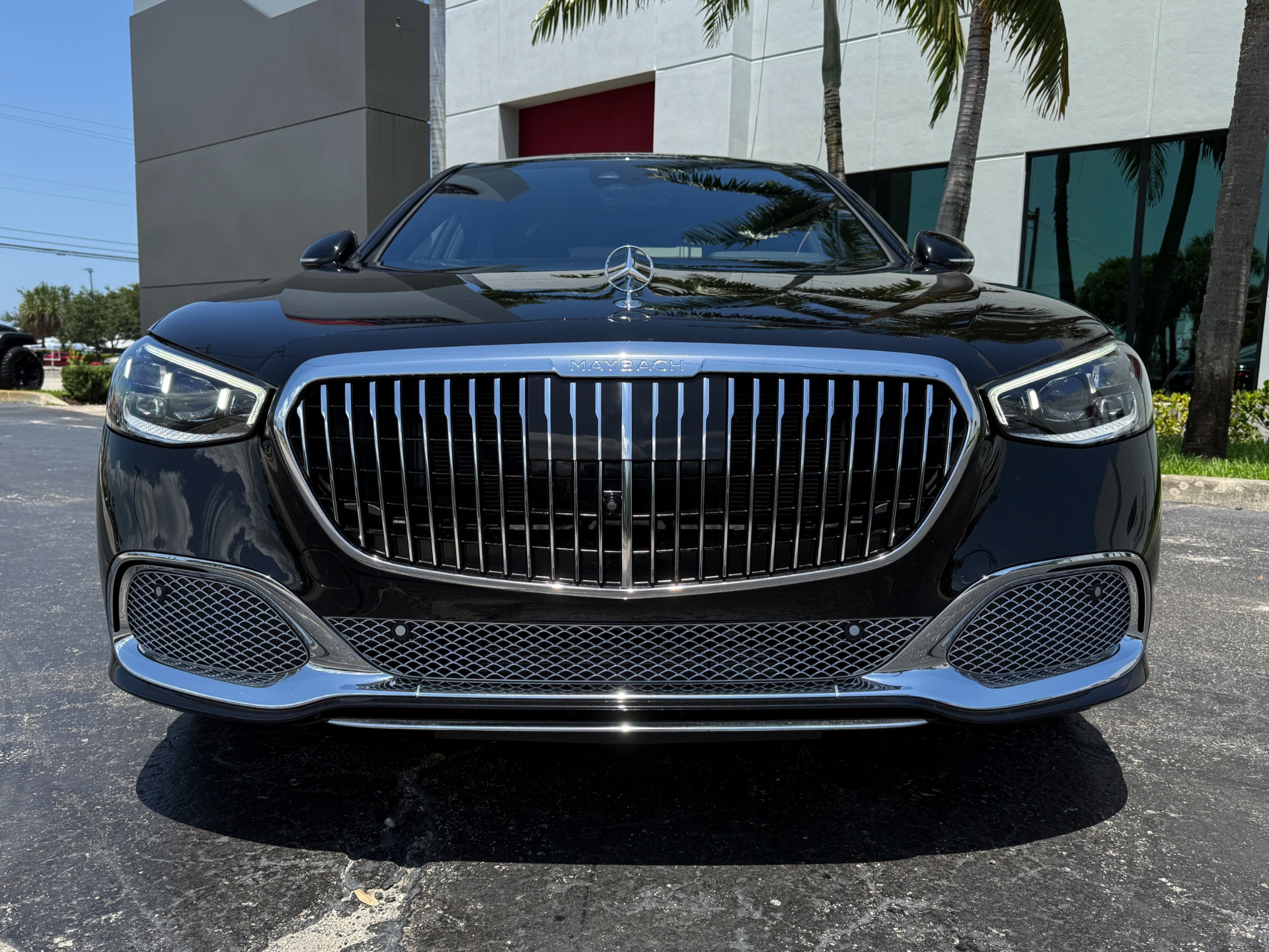 Used-2024-Mercedes-Benz-S-Class-Mercedes-Maybach-S-680-4MATIC