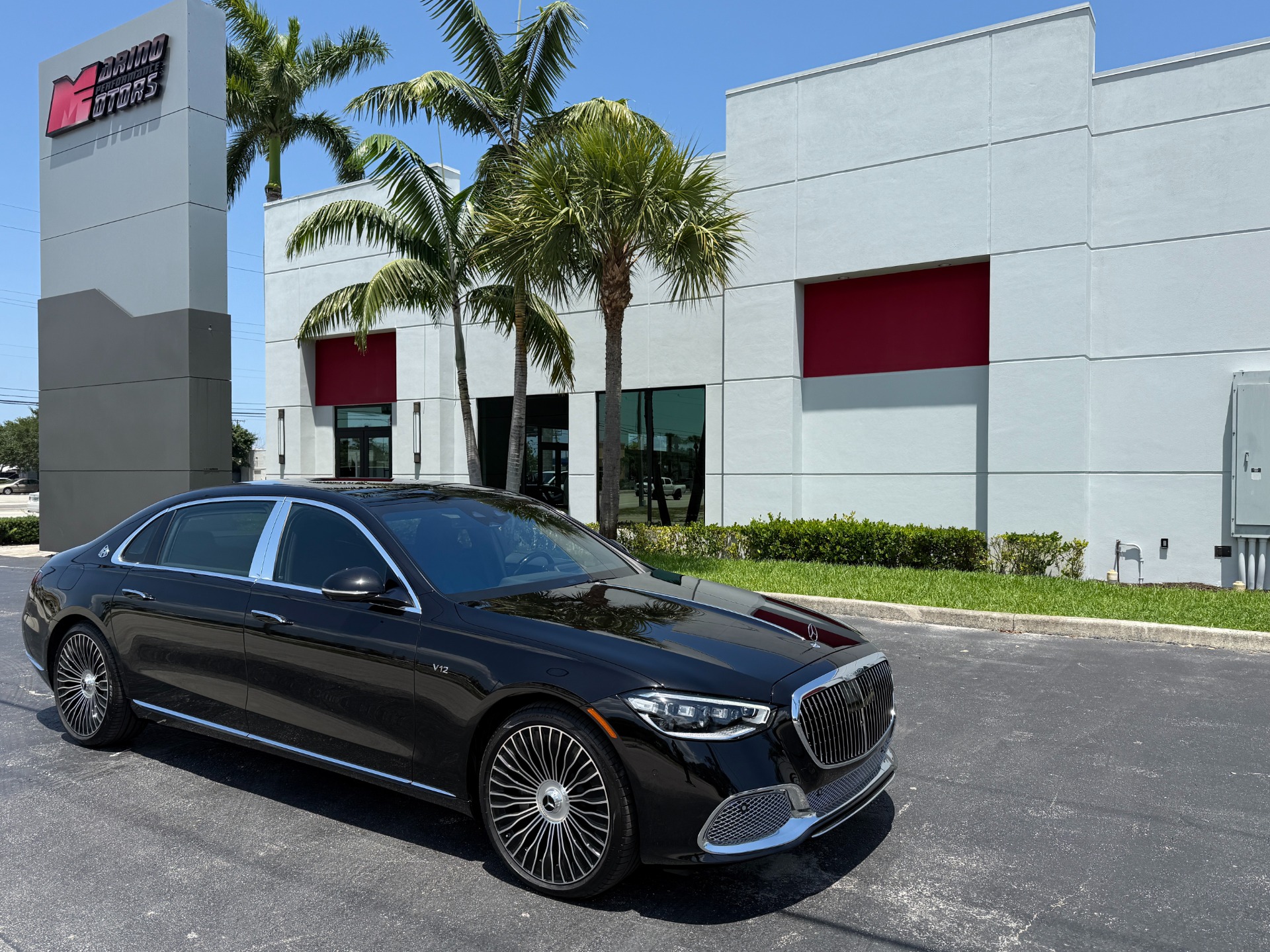 Used-2024-Mercedes-Benz-S-Class-Mercedes-Maybach-S-680-4MATIC