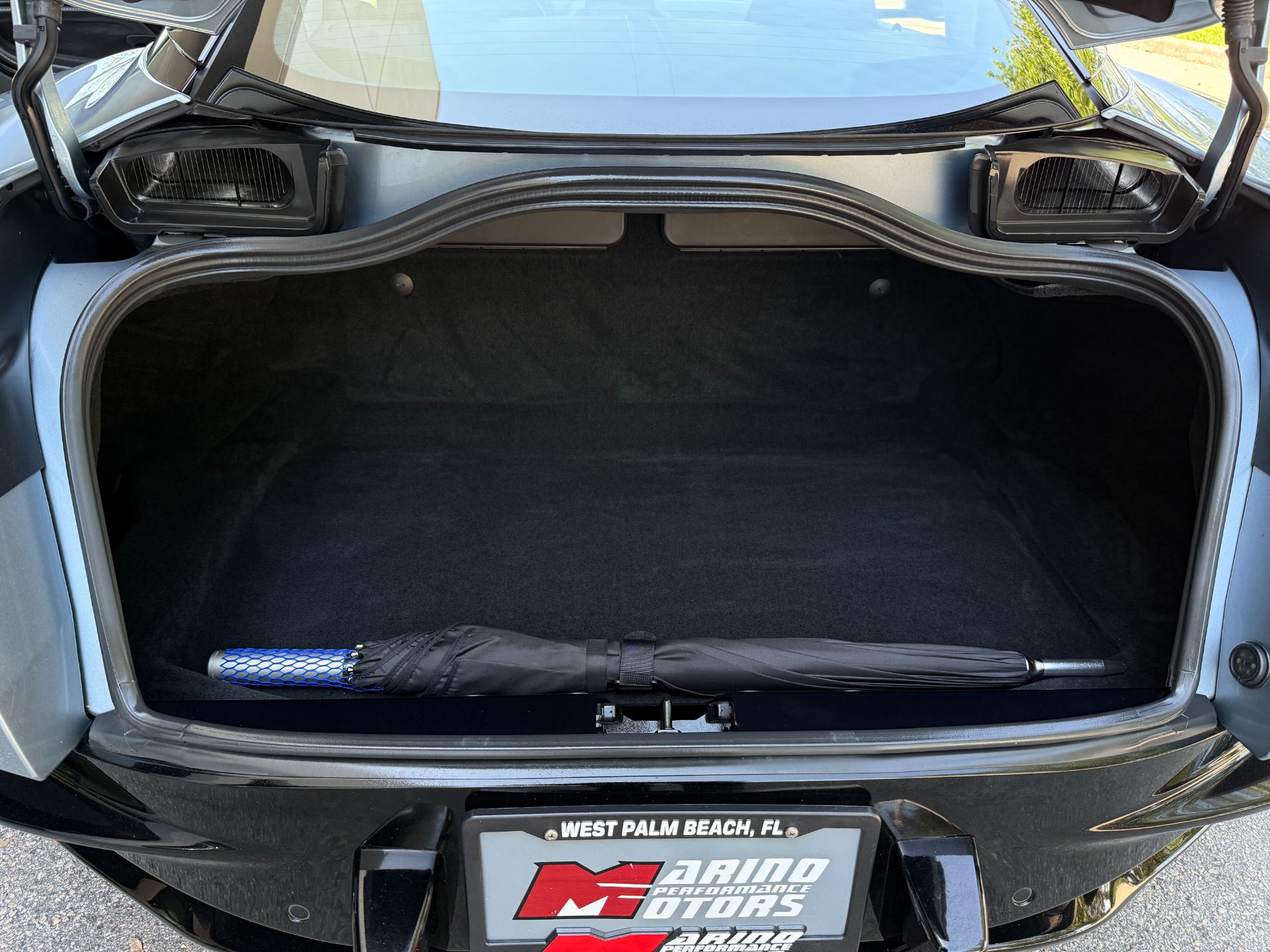 Used-2018-Aston-Martin-DB11-V12