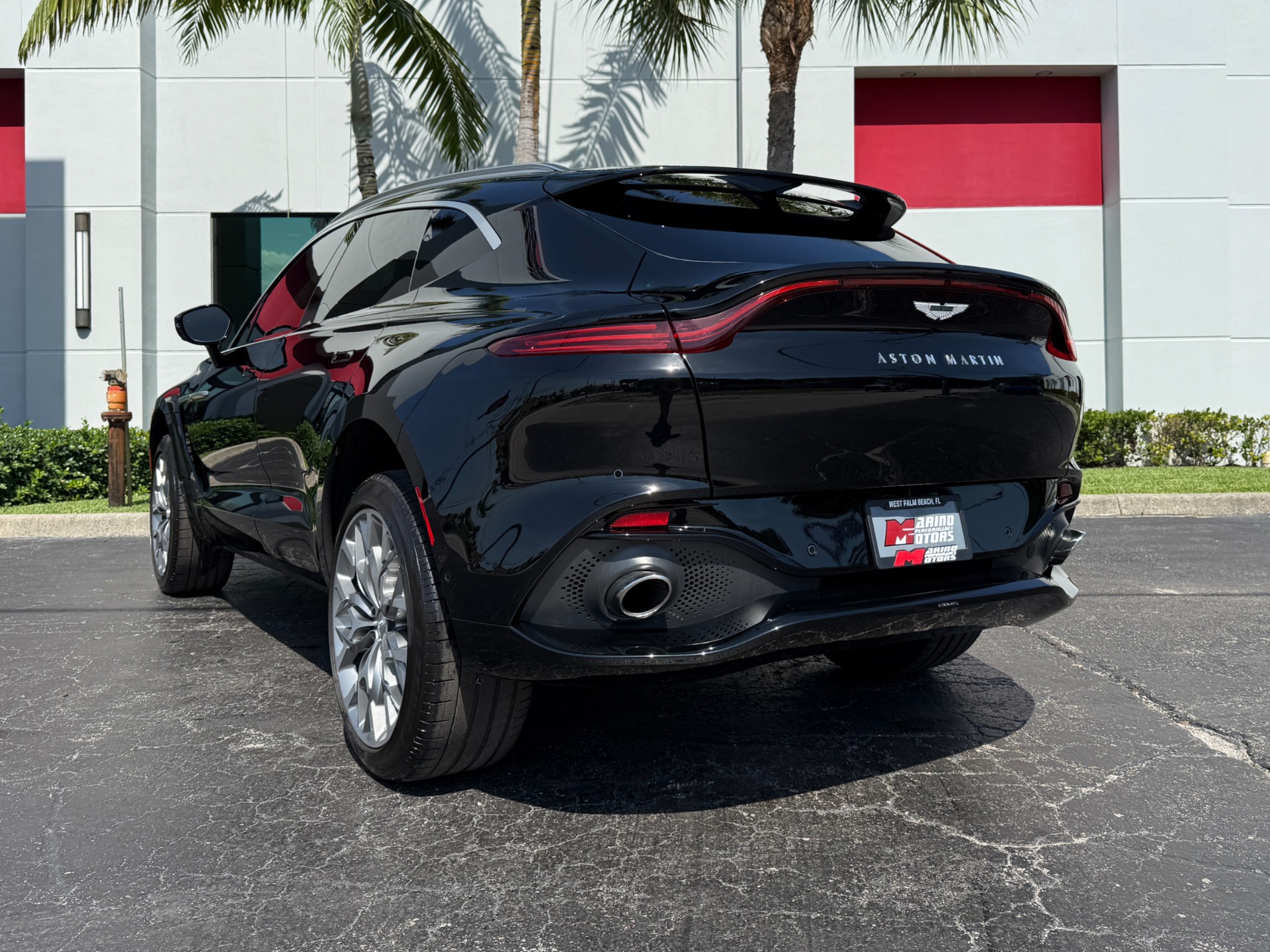 Used-2023-Aston-Martin-DBX