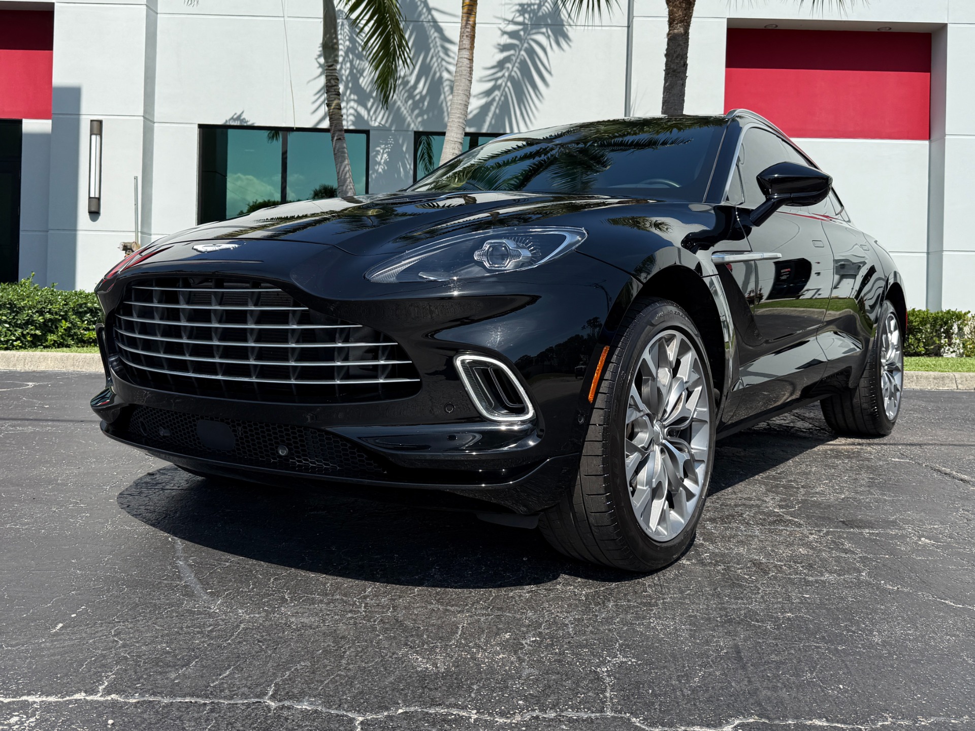 Used-2023-Aston-Martin-DBX