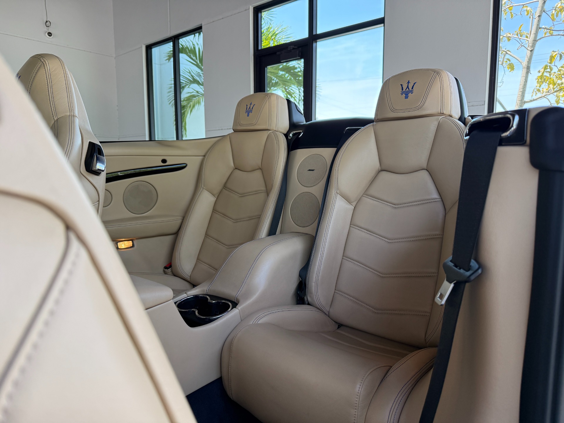 Used-2014-Maserati-GranTurismo-MC