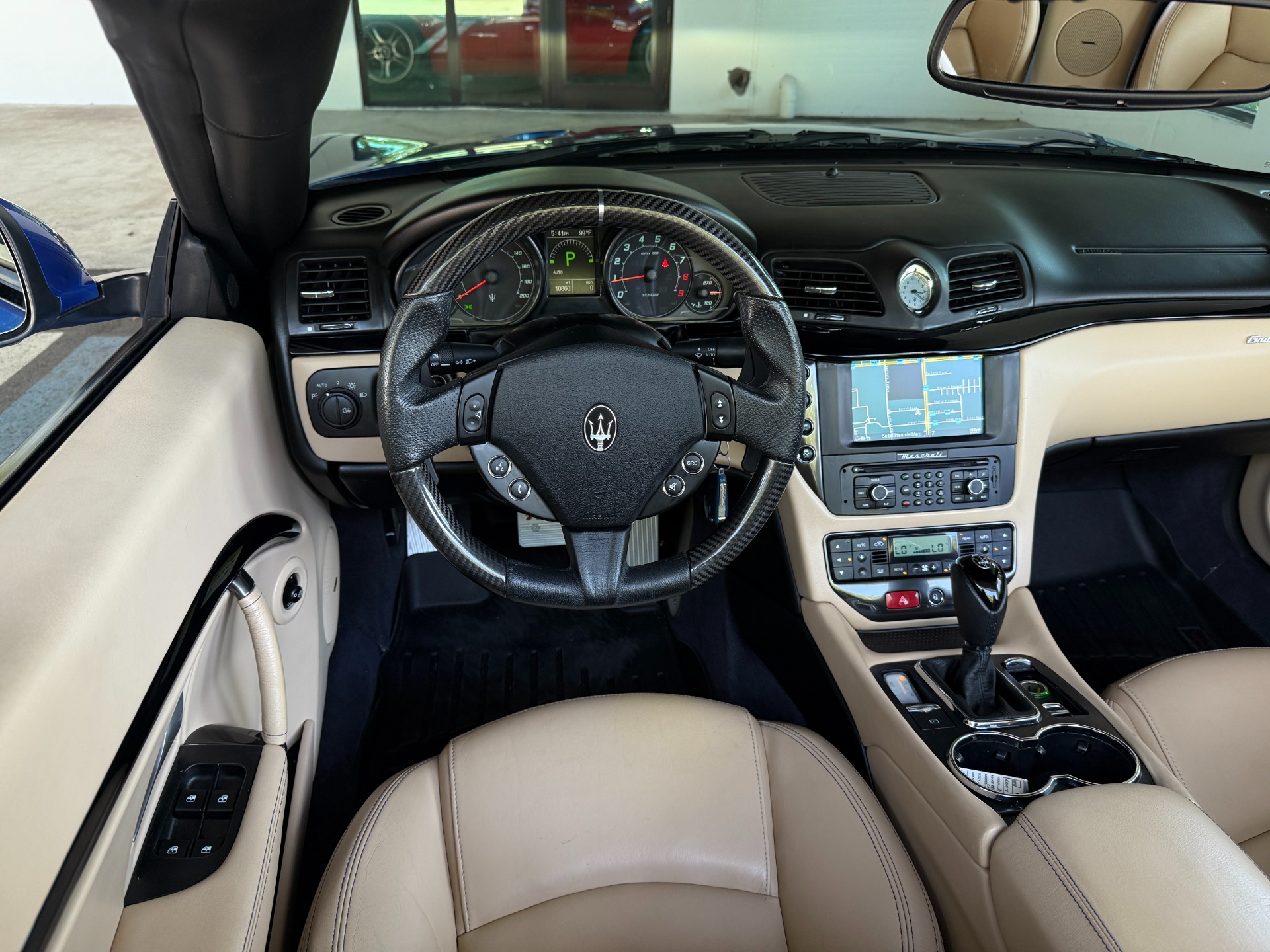 Used-2014-Maserati-GranTurismo-MC