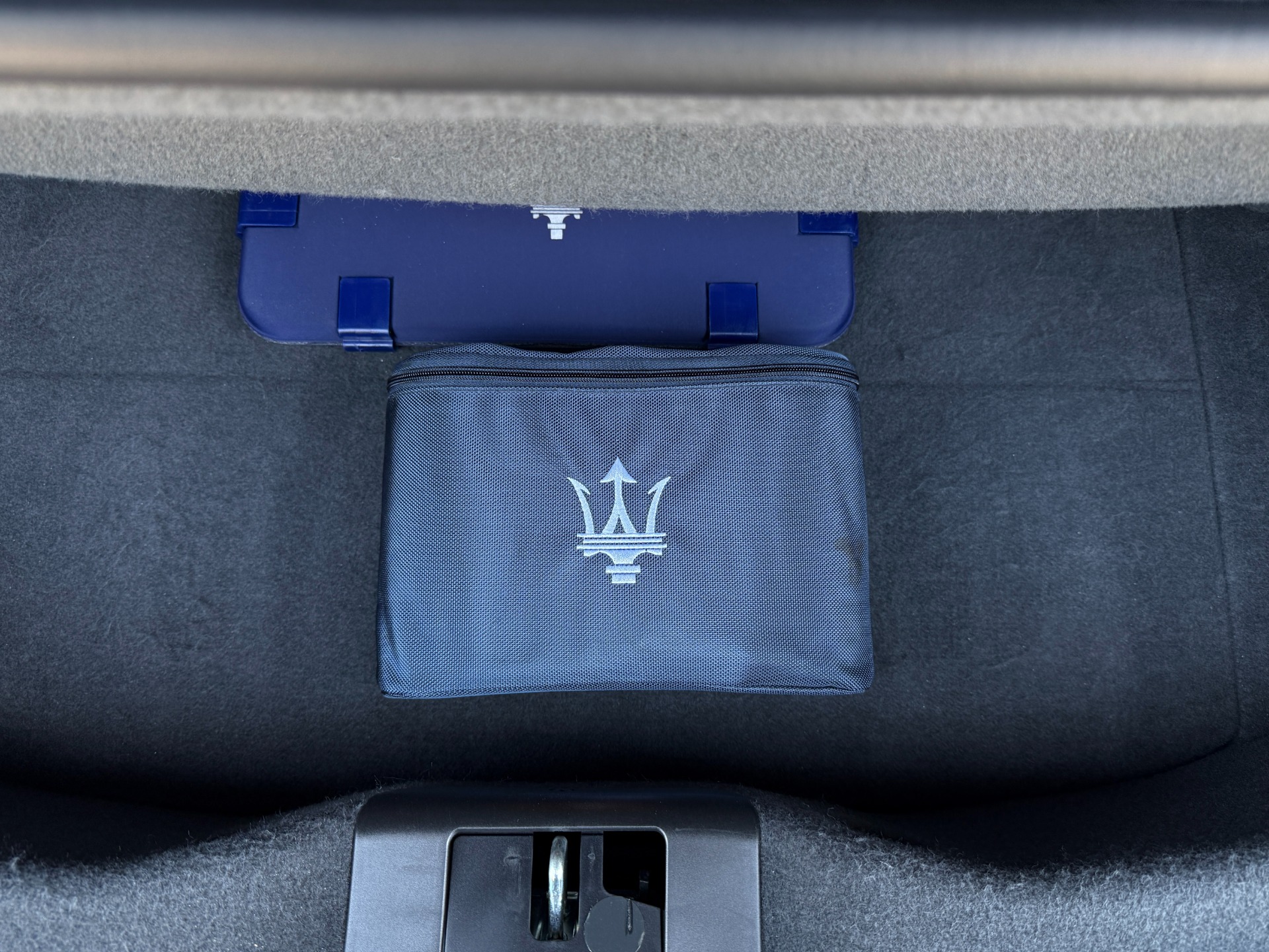 Used-2014-Maserati-GranTurismo-MC