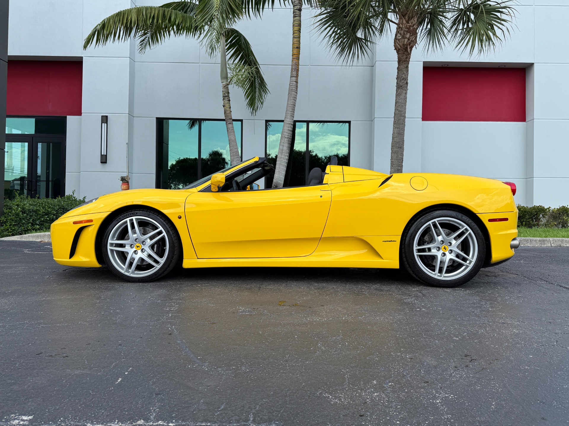 Used-2005-Ferrari-F430-Spider