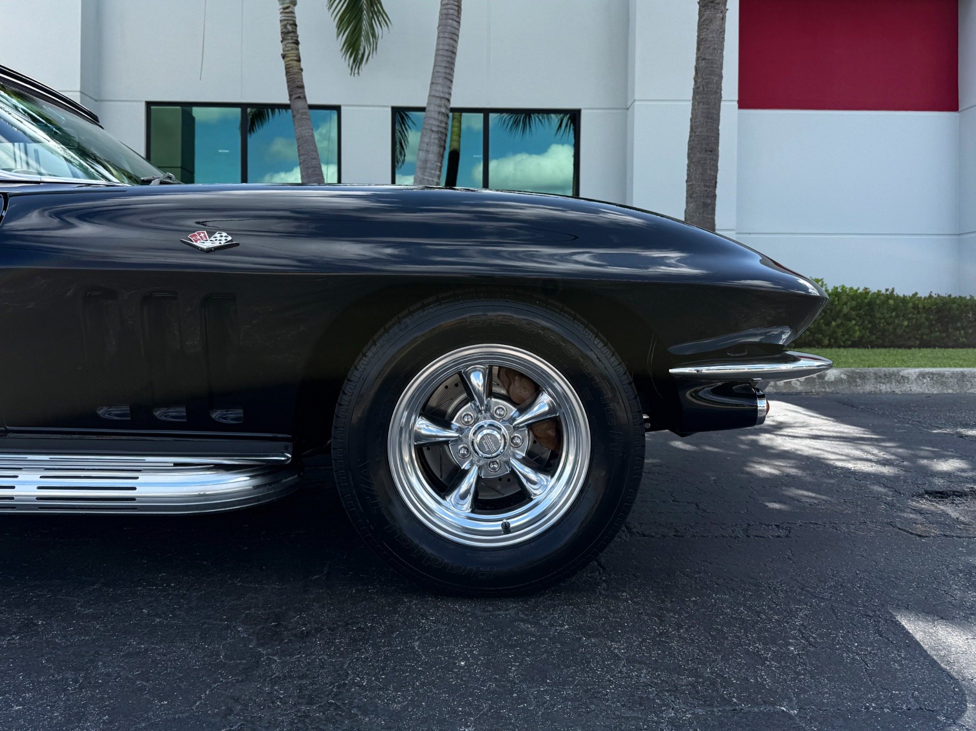 Used-1965-Chevrolet-Corvette-Sting-Ray