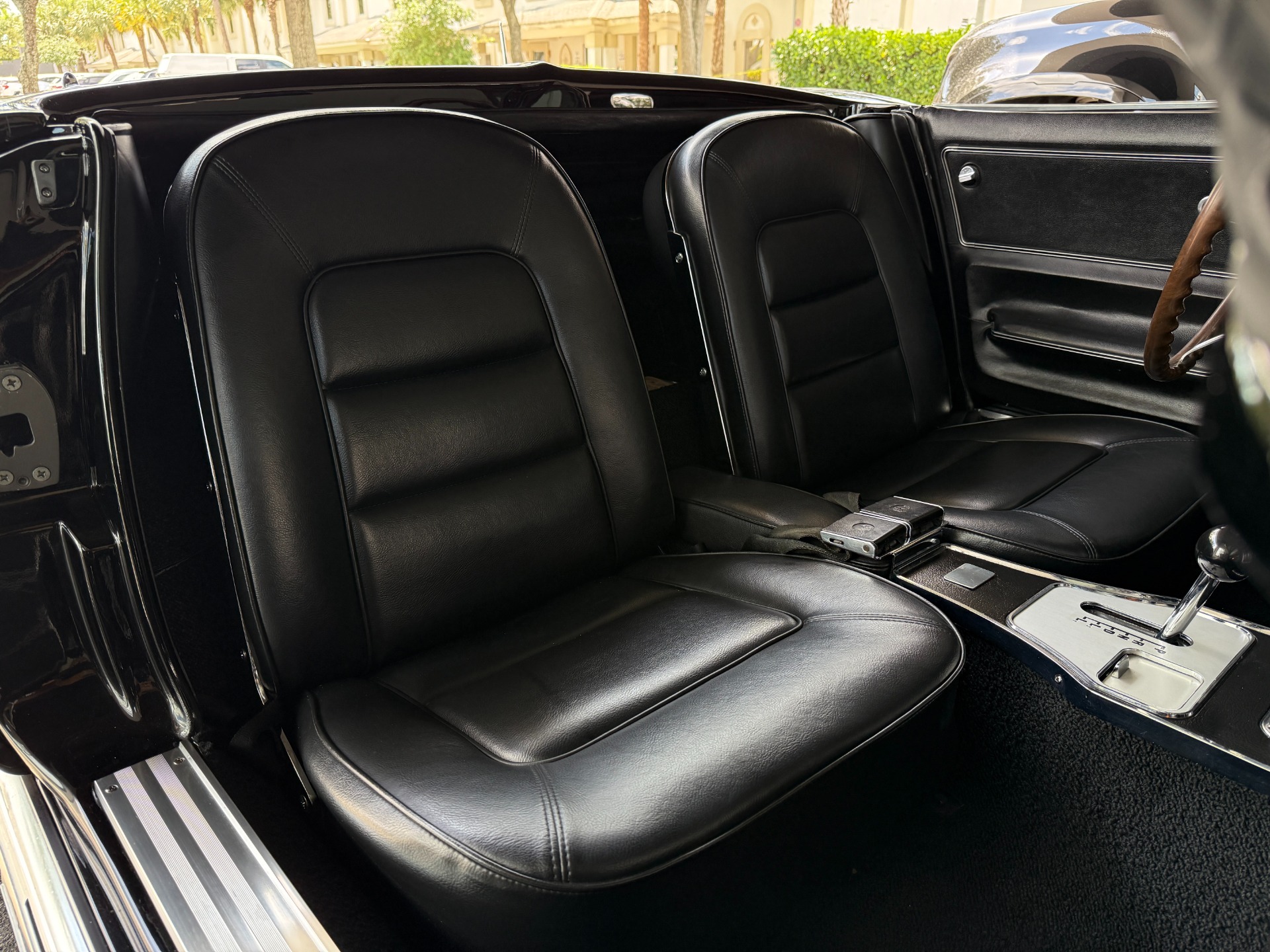 Used-1965-Chevrolet-Corvette-Sting-Ray
