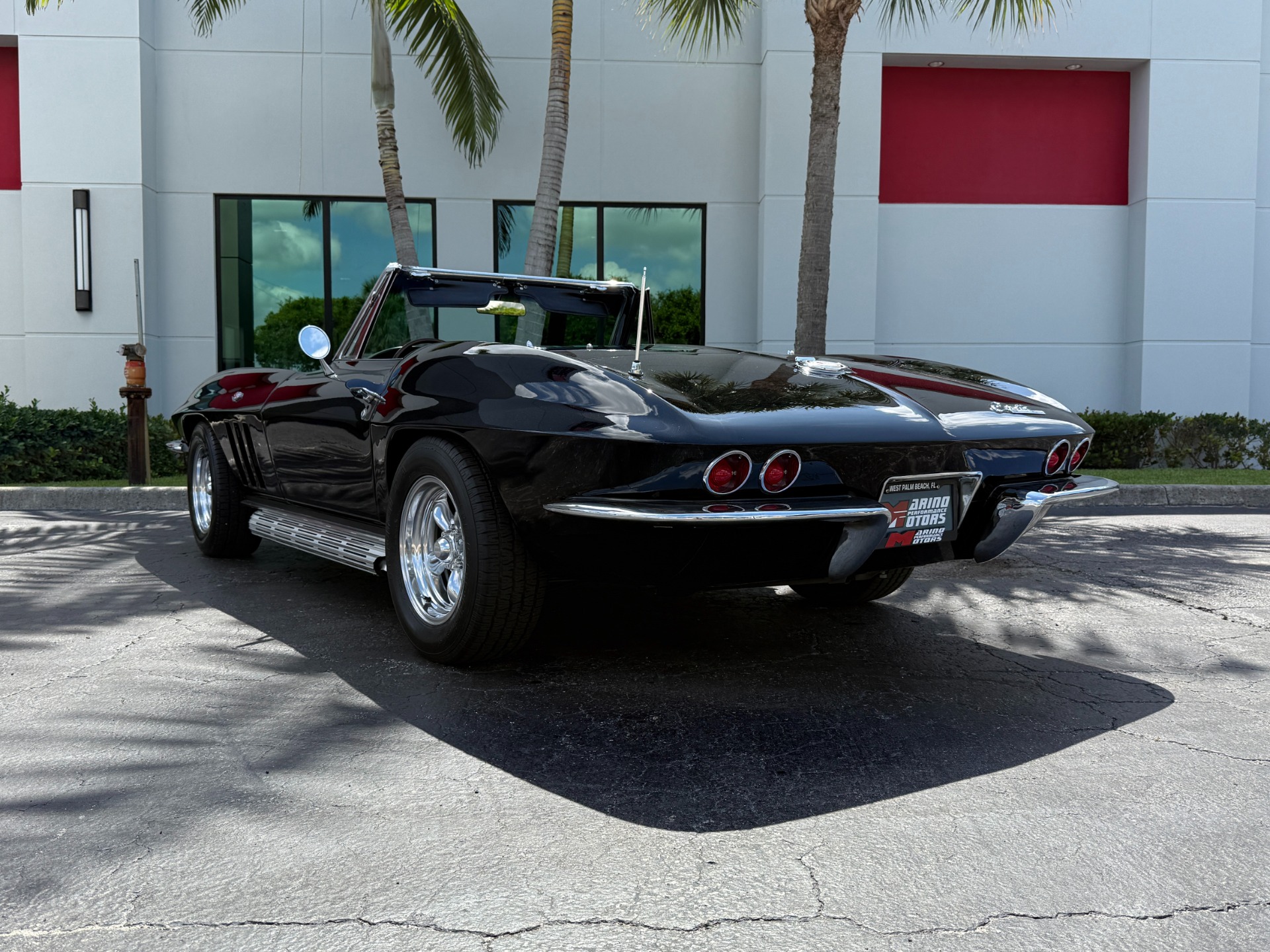 Used-1965-Chevrolet-Corvette-Sting-Ray
