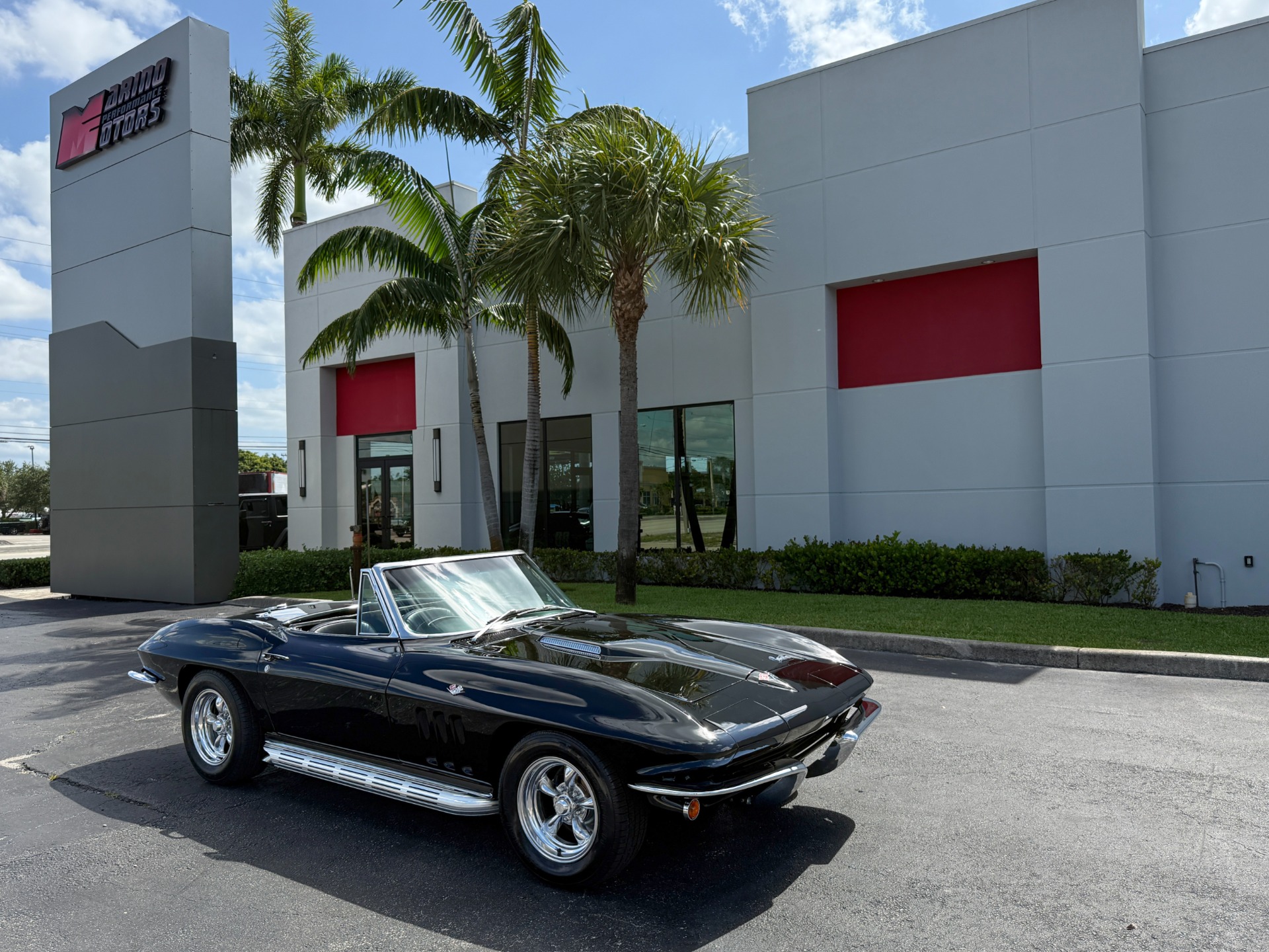 Used-1965-Chevrolet-Corvette-Sting-Ray