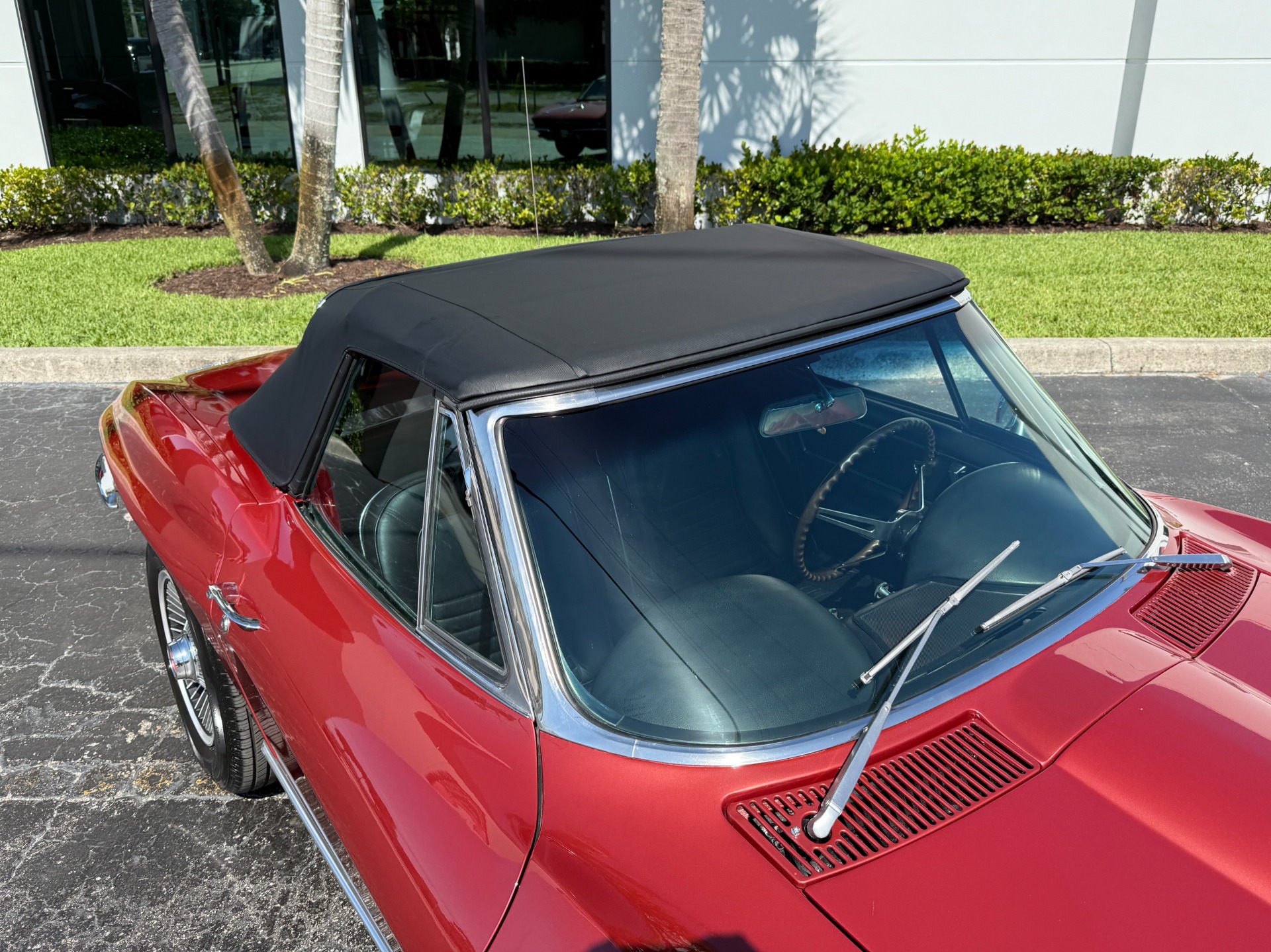 Used-1967-Chevrolet-Corvette-Sting-Ray
