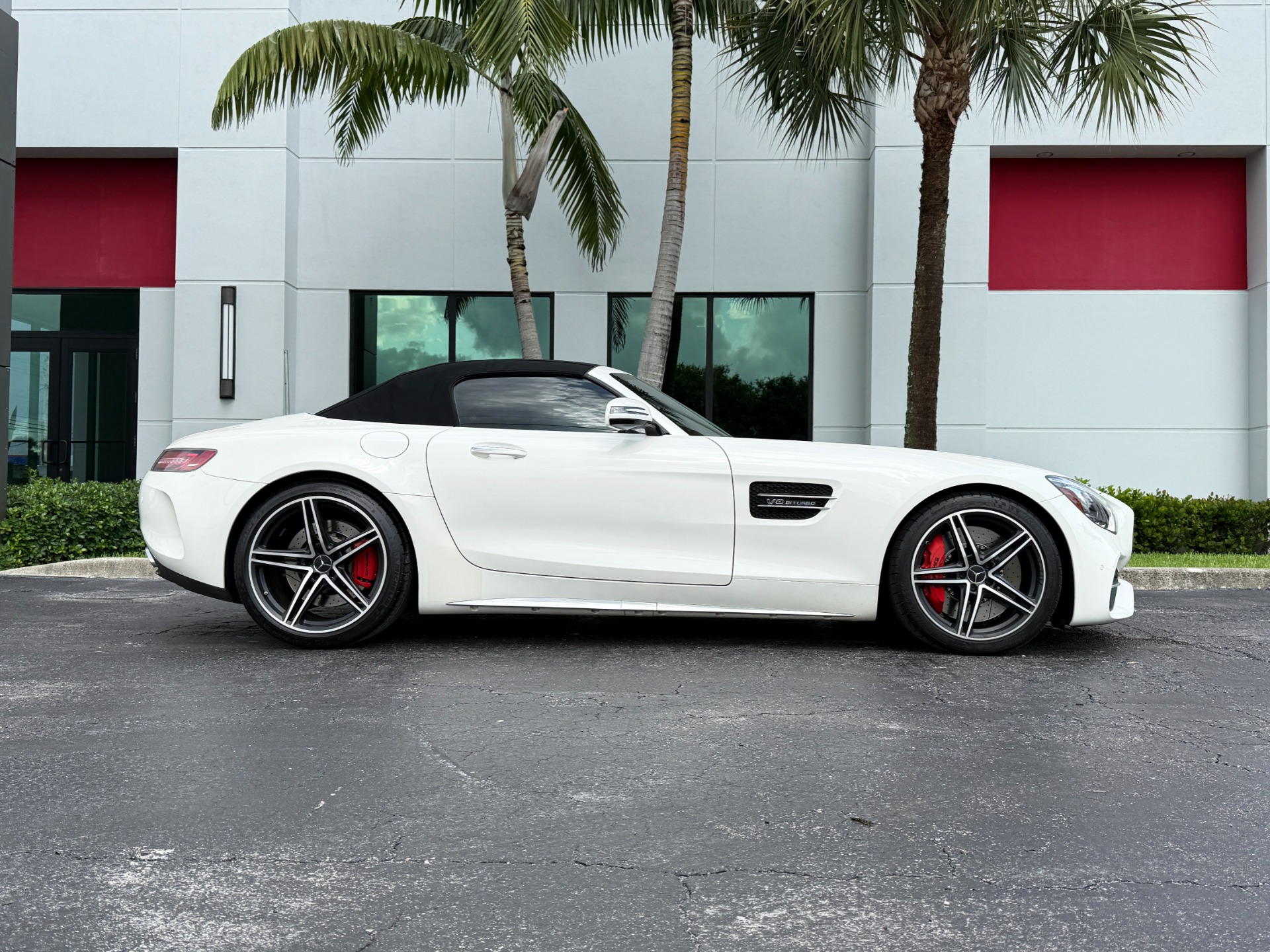 Used-2018-Mercedes-Benz-AMG-GT-C