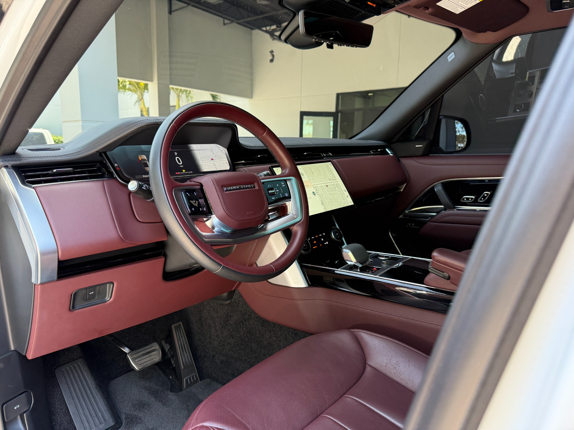 Used-2023-Land-Rover-Range-Rover-P530-SE