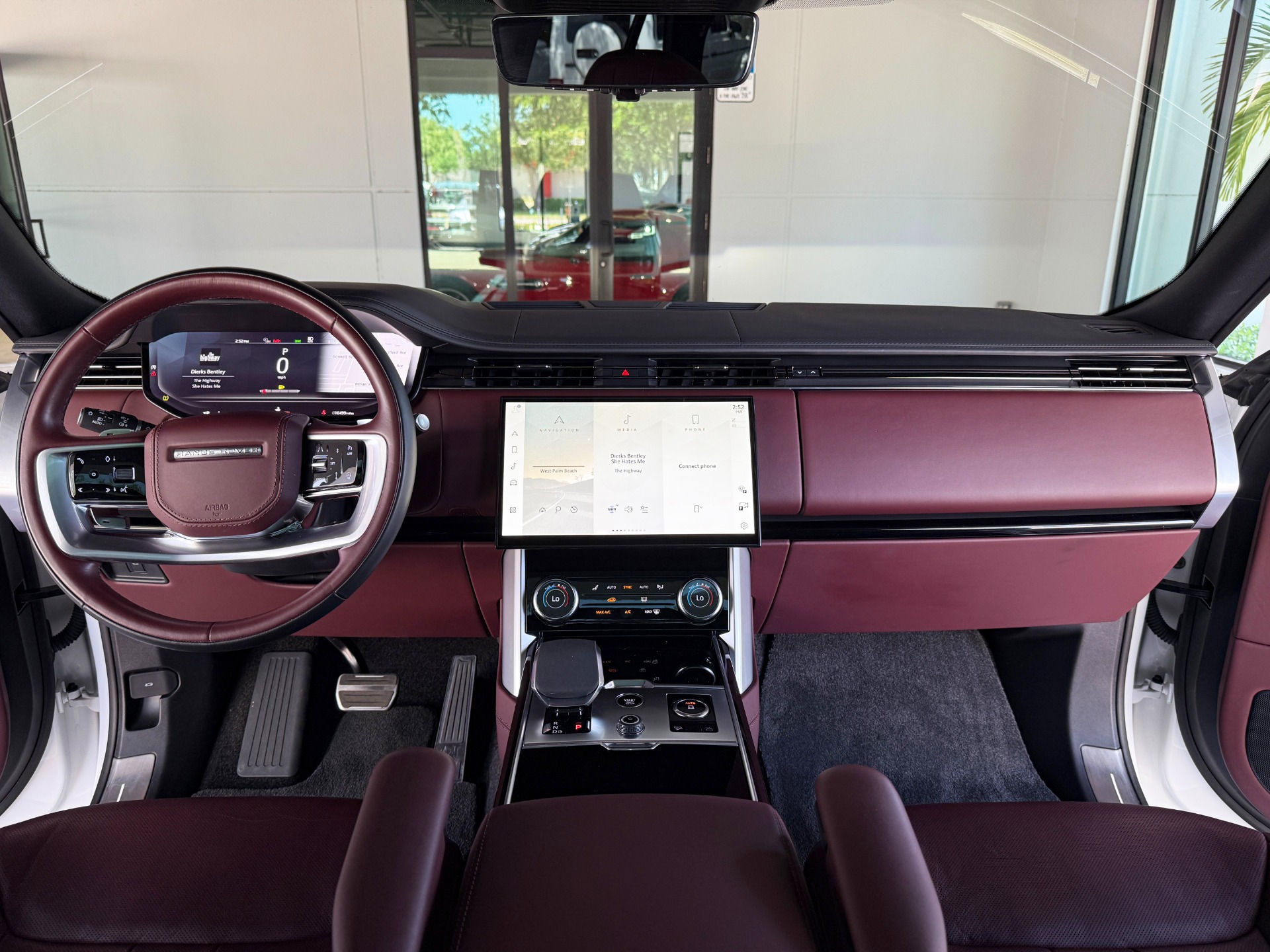 Used-2023-Land-Rover-Range-Rover-P530-SE
