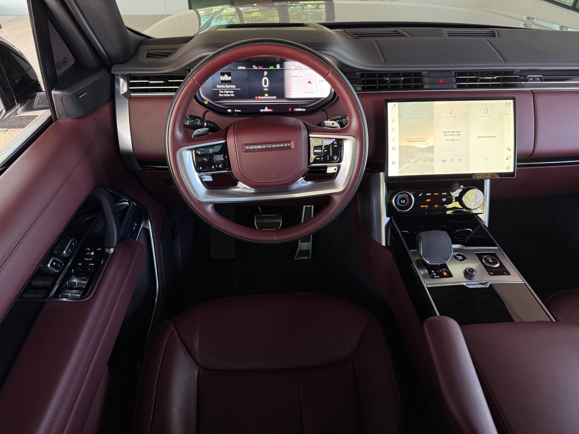 Used-2023-Land-Rover-Range-Rover-P530-SE