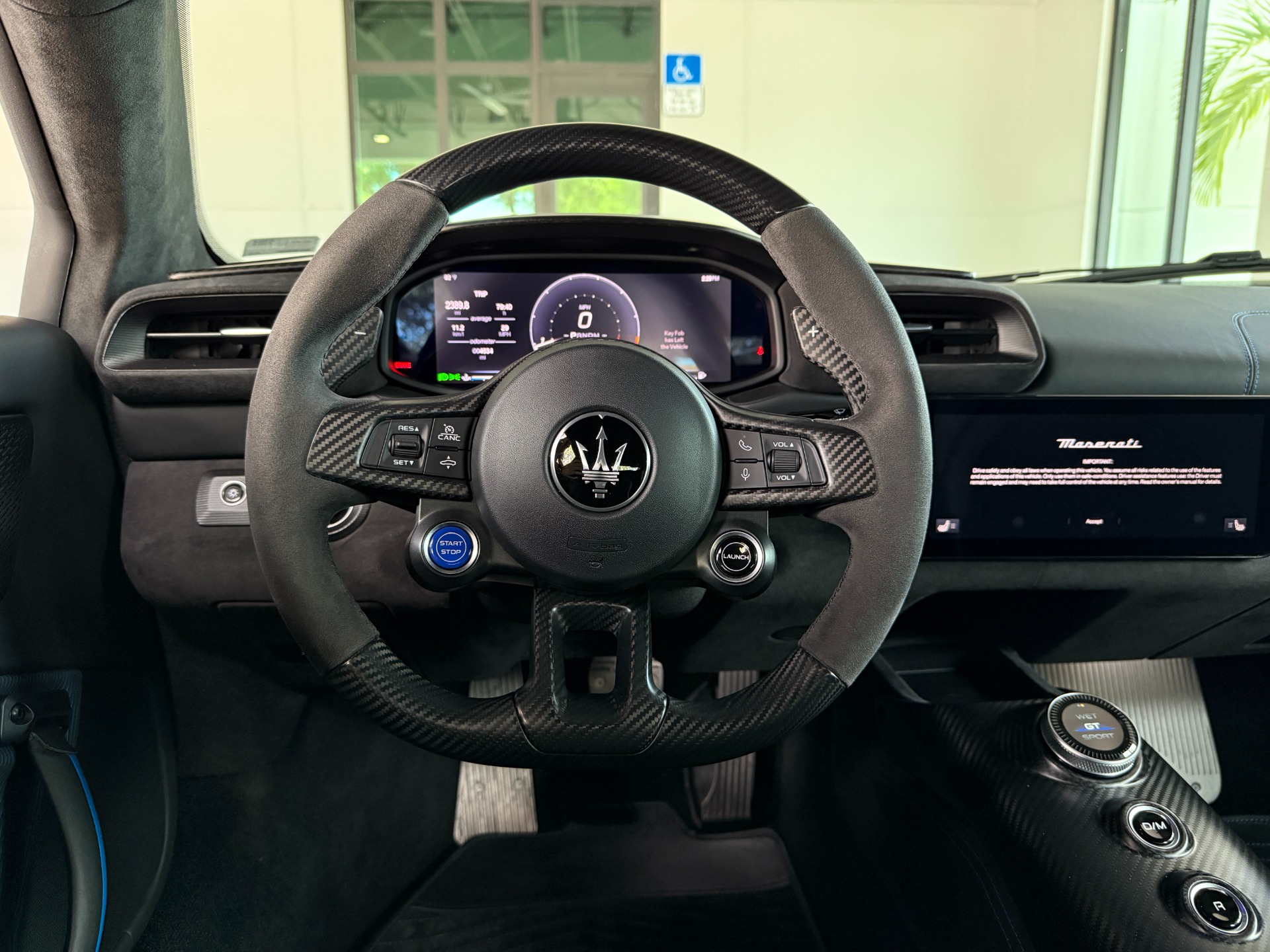Used-2023-Maserati-MC20