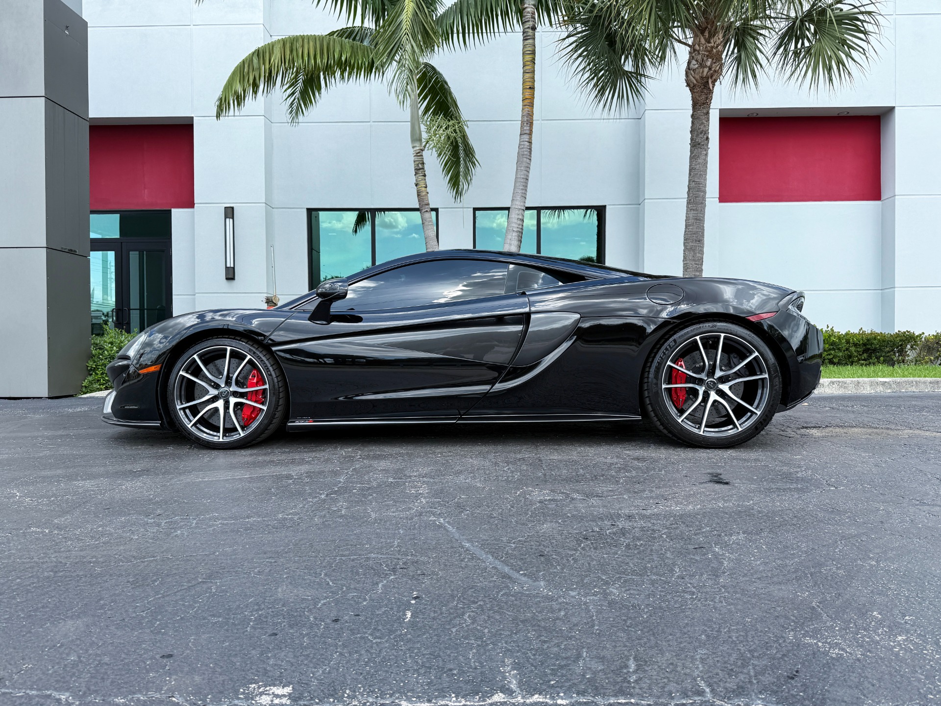 Used-2017-McLaren-570S