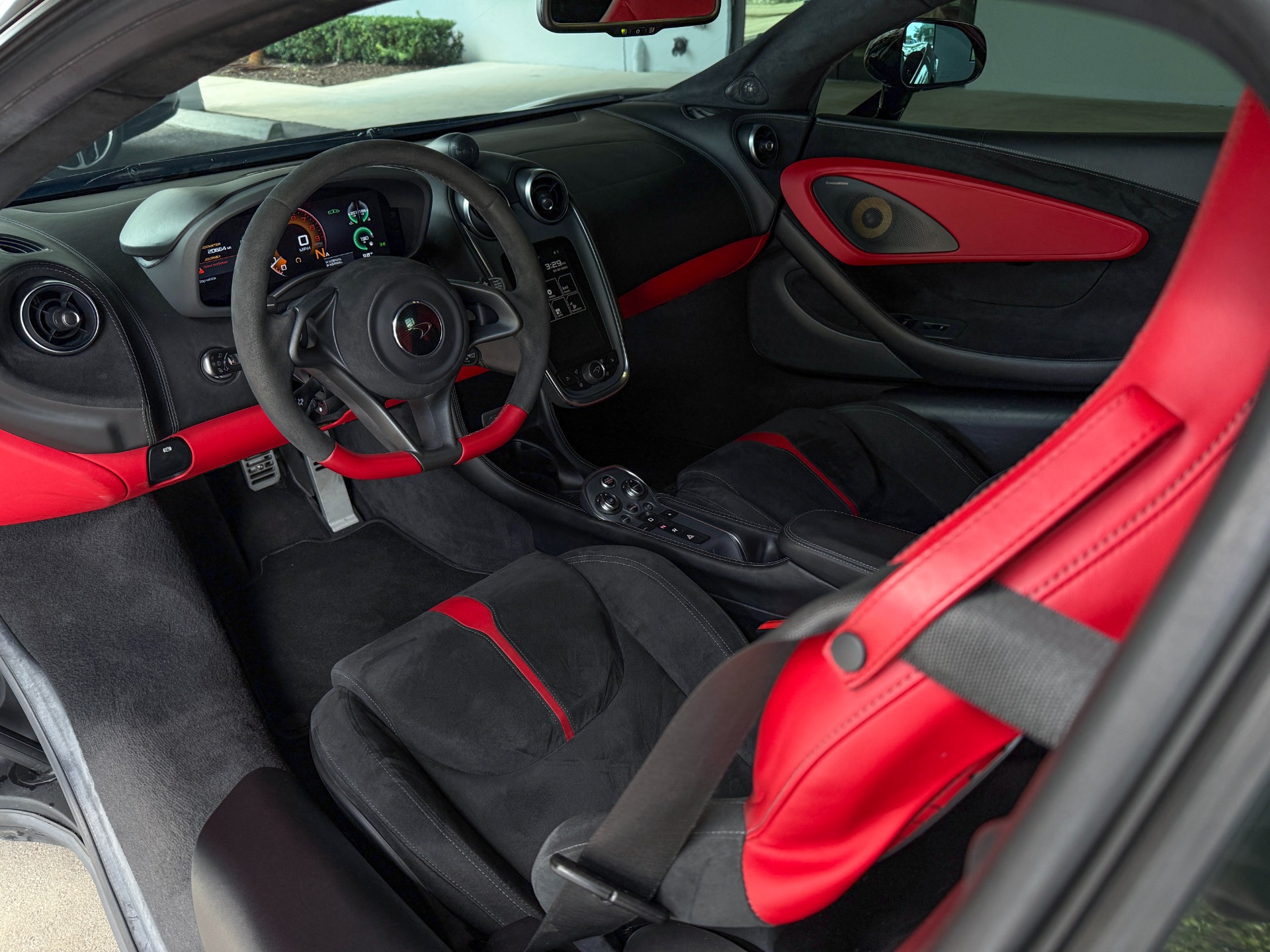 Used-2017-McLaren-570S