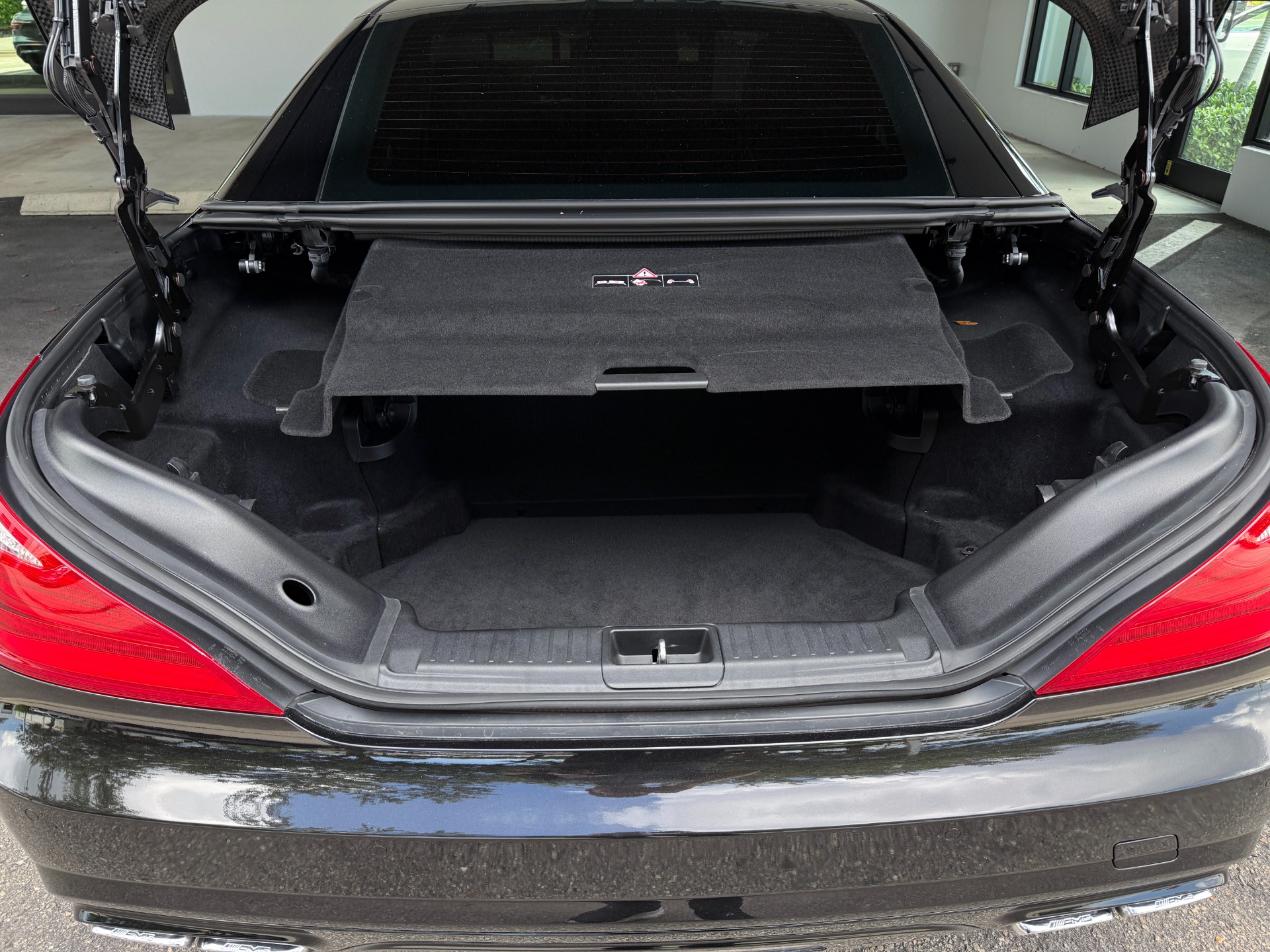 Used-2014-Mercedes-Benz-SL-Class-SL-63-AMG