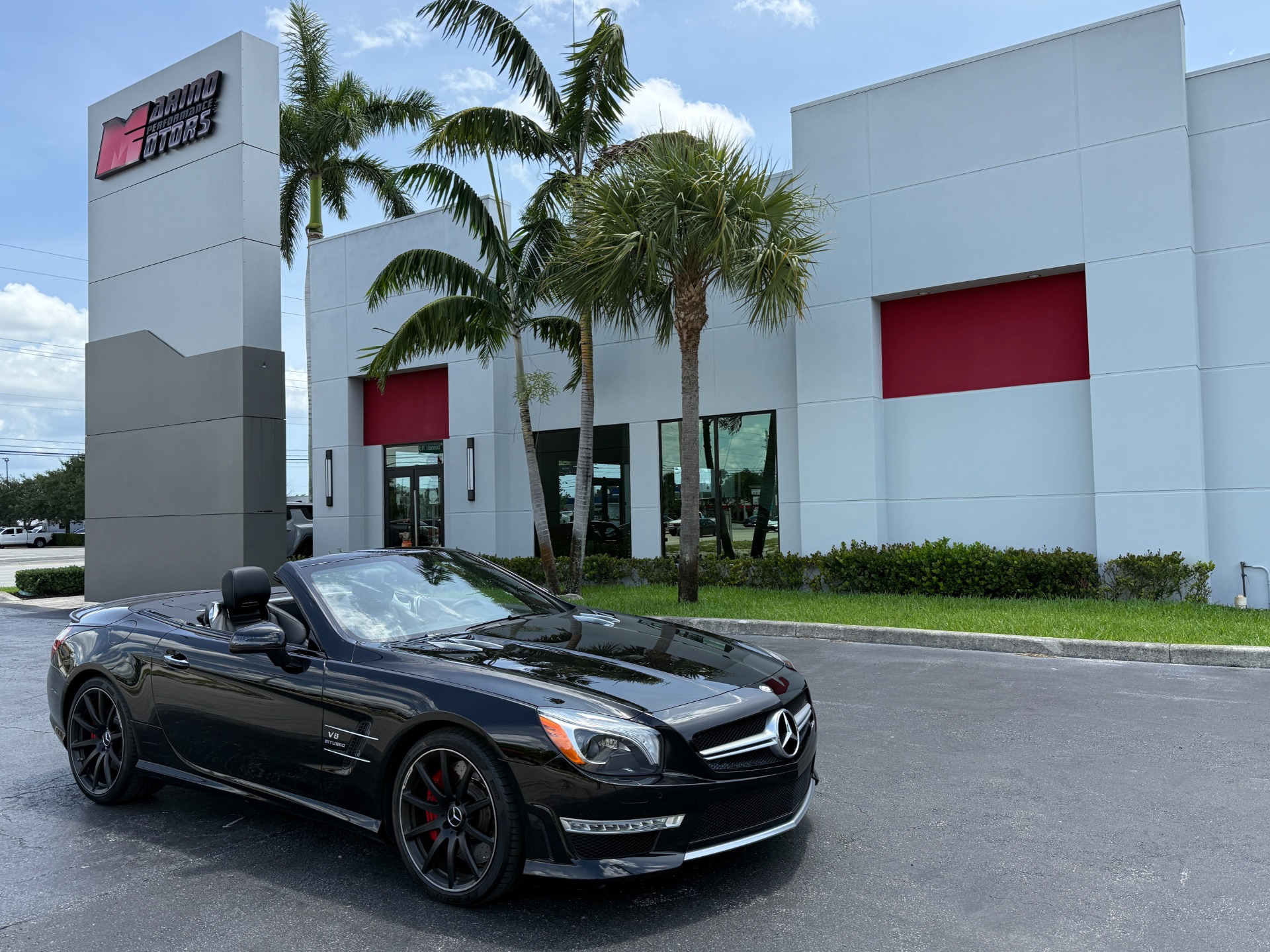 Used-2014-Mercedes-Benz-SL-Class-SL-63-AMG