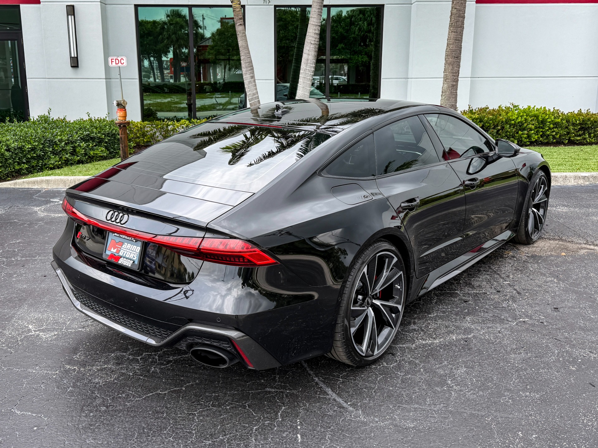 Used-2021-Audi-RS-7-40T-quattro