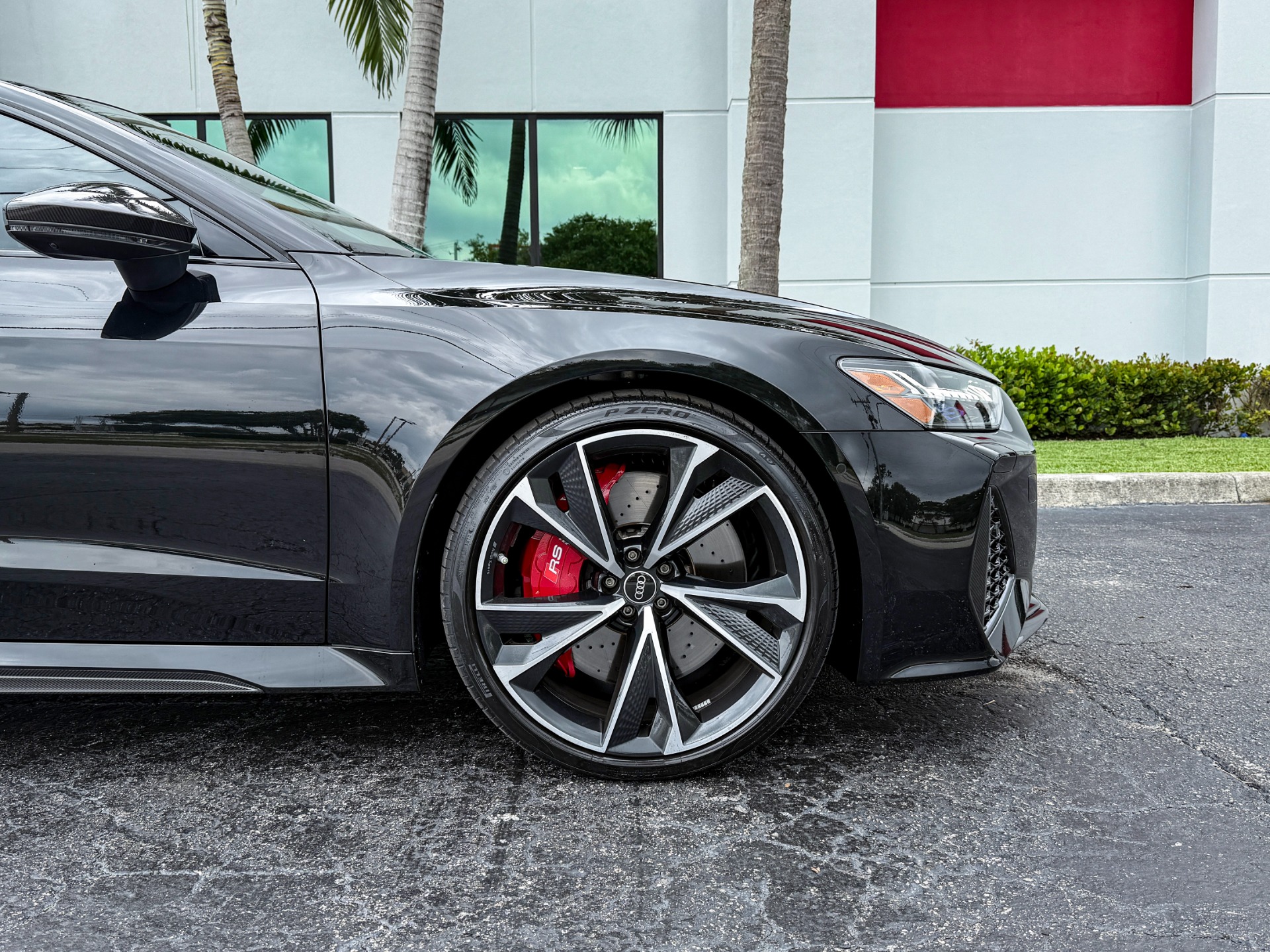 Used-2021-Audi-RS-7-40T-quattro