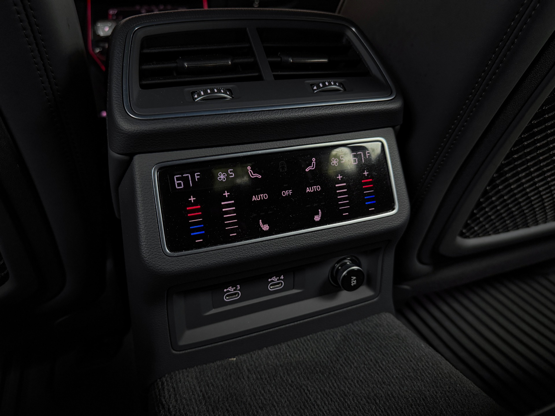 Used-2021-Audi-RS-7-40T-quattro