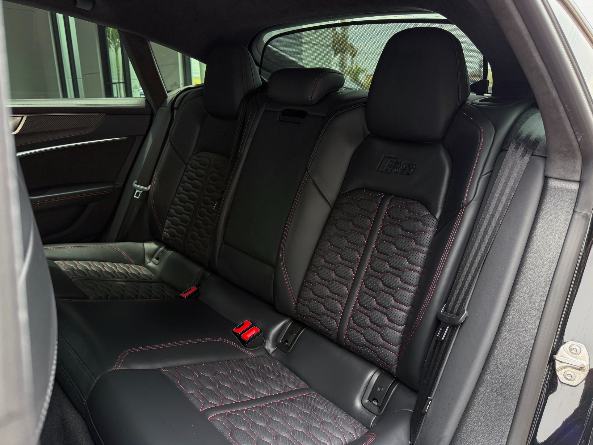 Used-2021-Audi-RS-7-40T-quattro