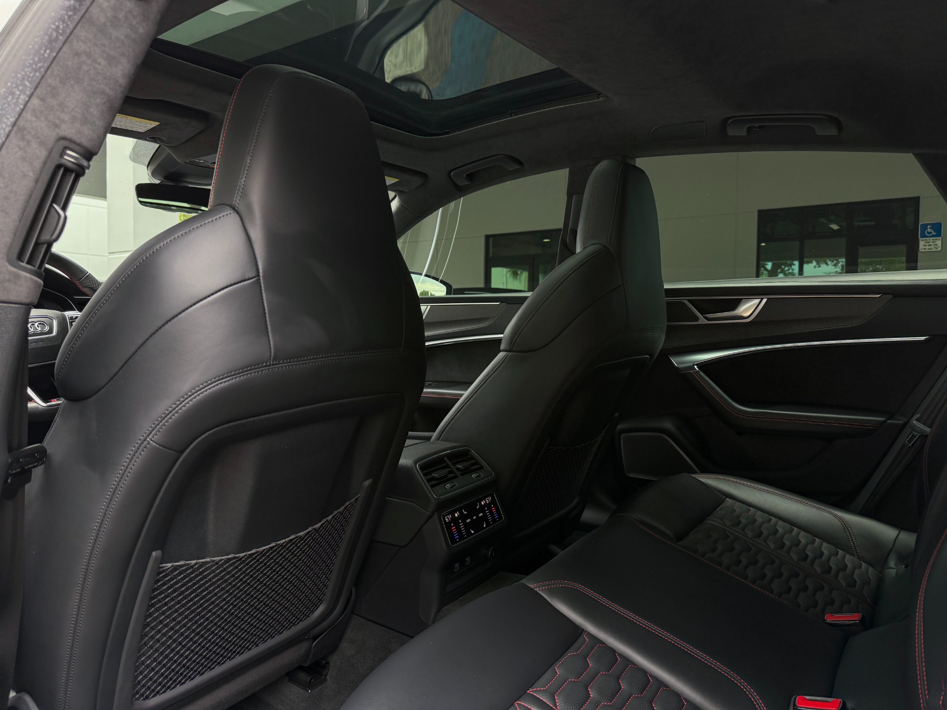 Used-2021-Audi-RS-7-40T-quattro