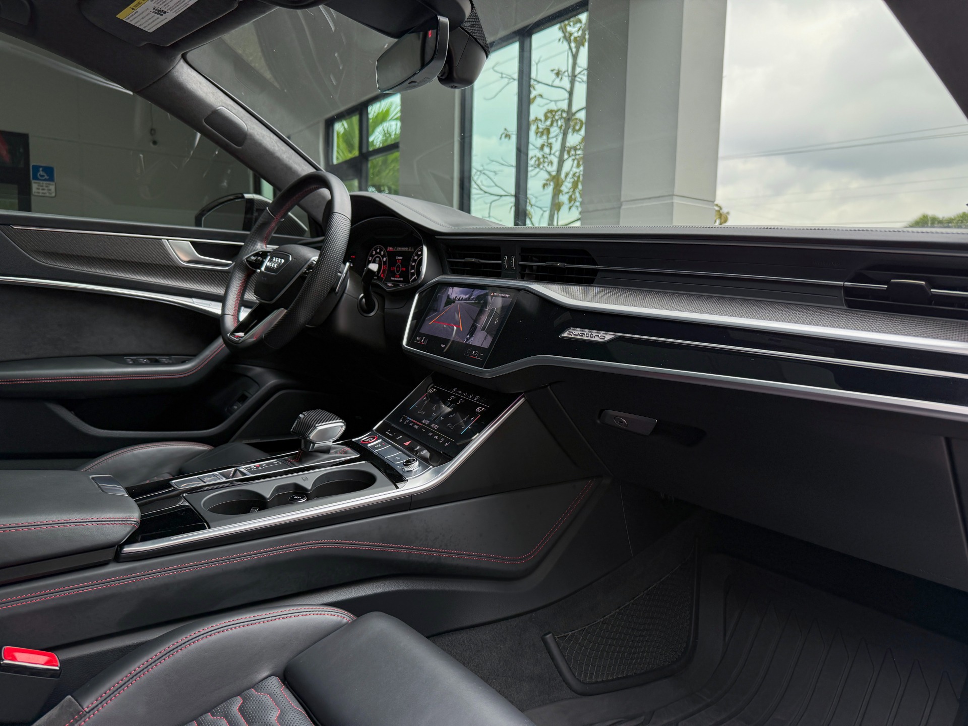 Used-2021-Audi-RS-7-40T-quattro