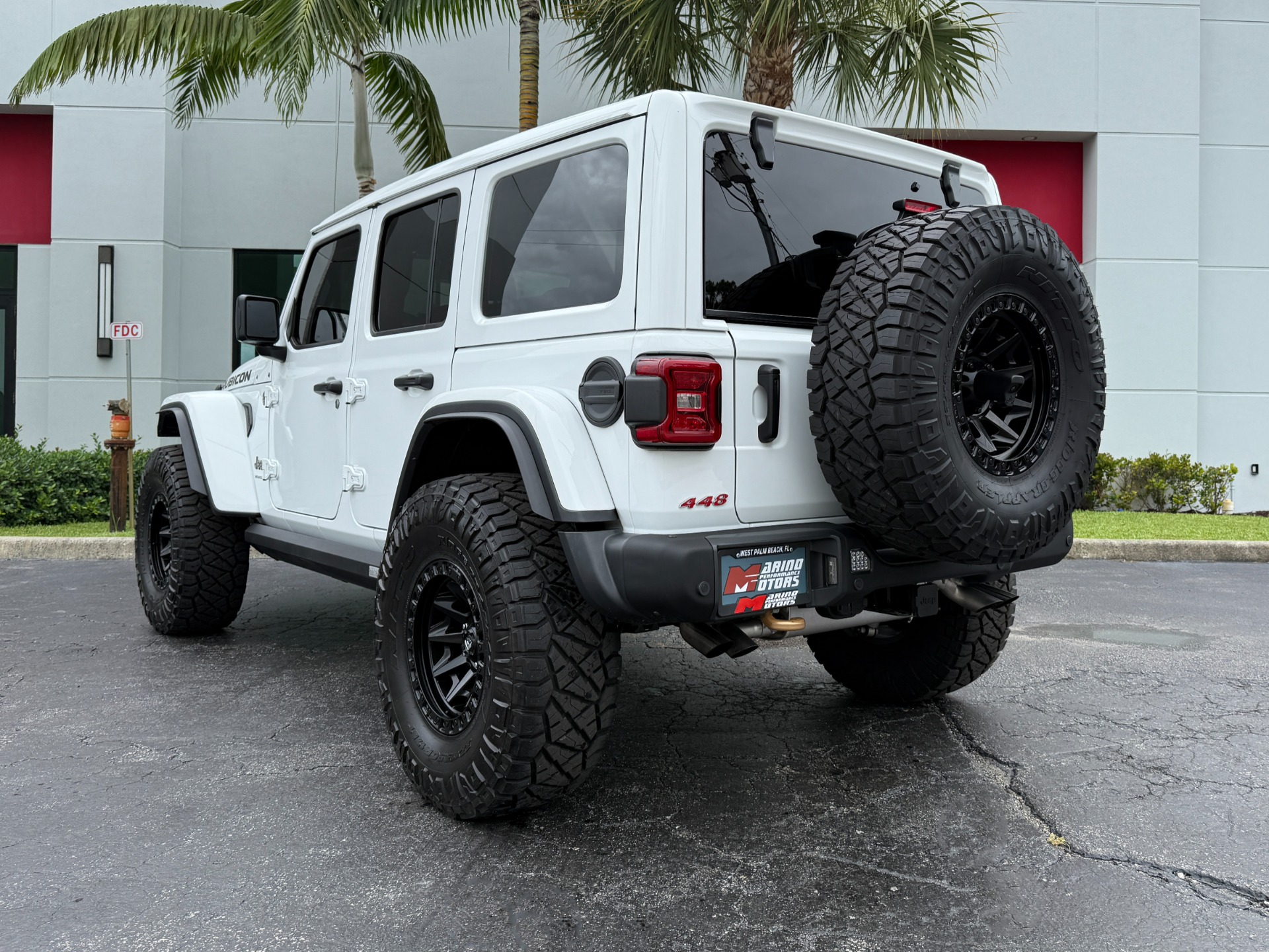 Used-2024-Jeep-Wrangler-Rubicon-392