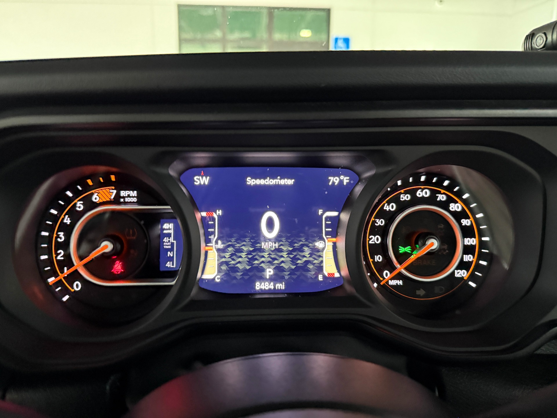 Used-2024-Jeep-Wrangler-Rubicon-392