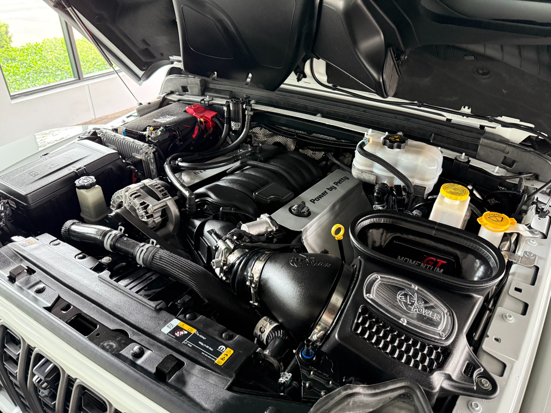 Used-2024-Jeep-Wrangler-Rubicon-392
