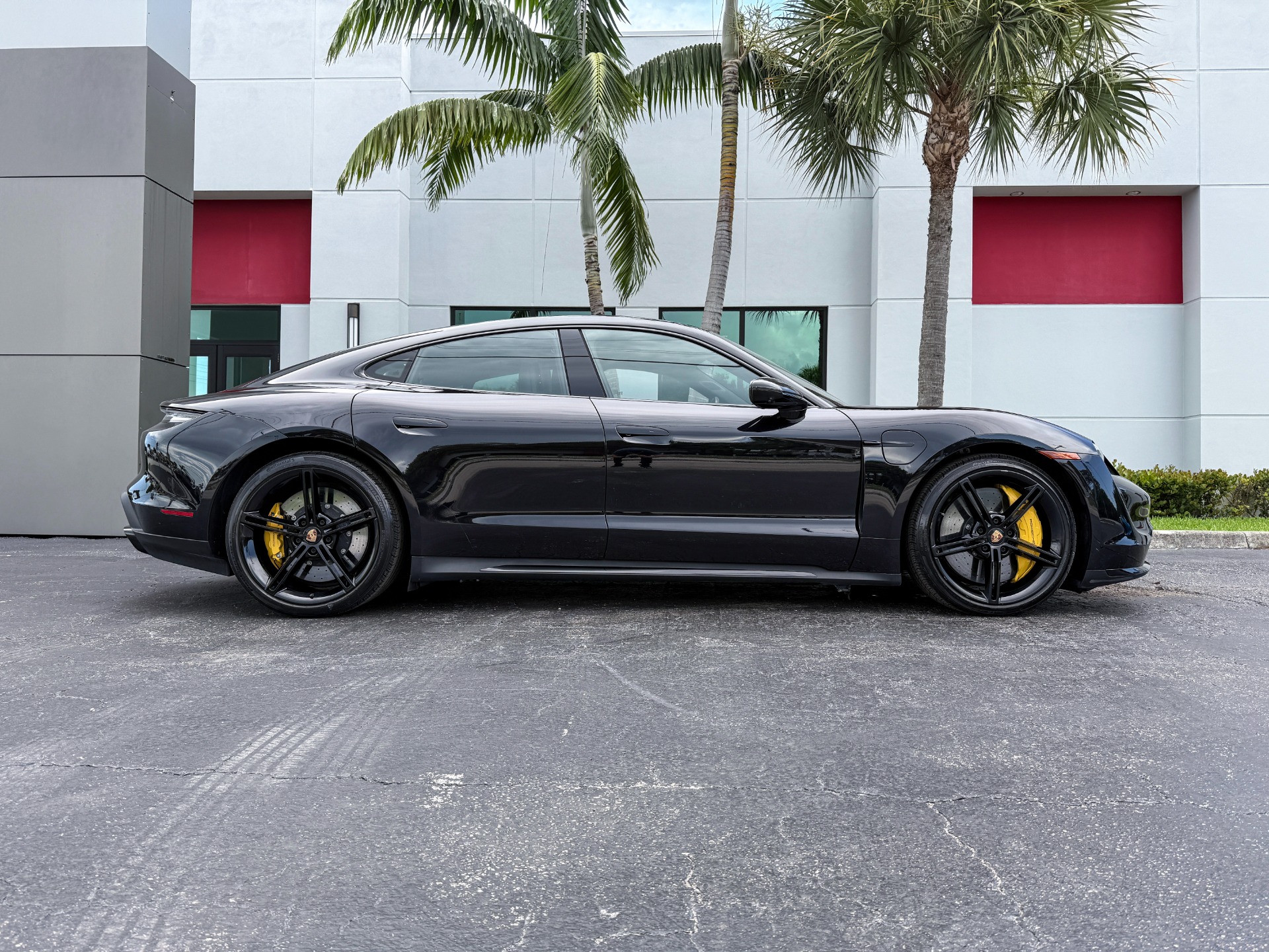 Used-2020-Porsche-Taycan-Turbo