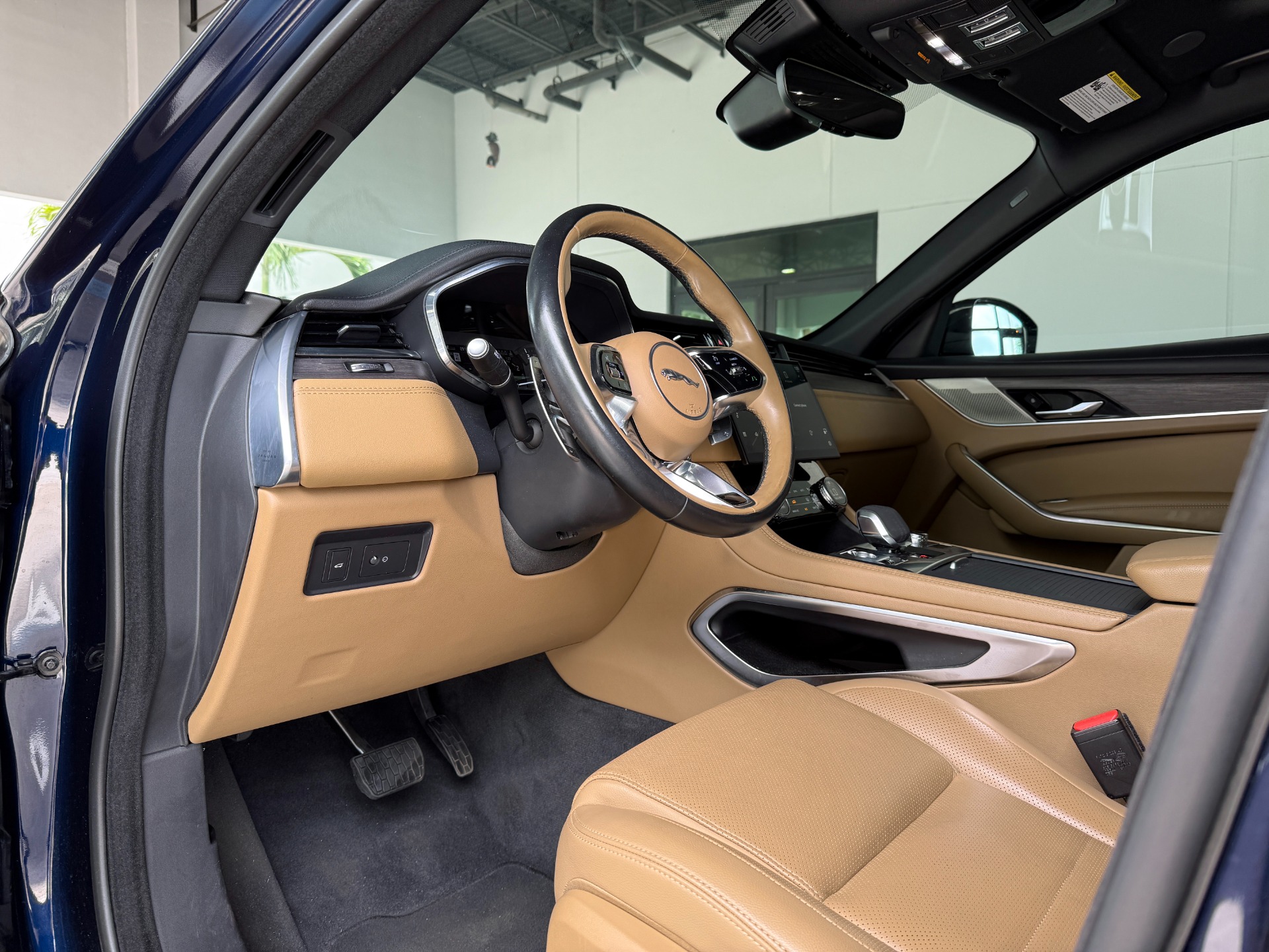 Used-2023-Jaguar-F-PACE-P250-S