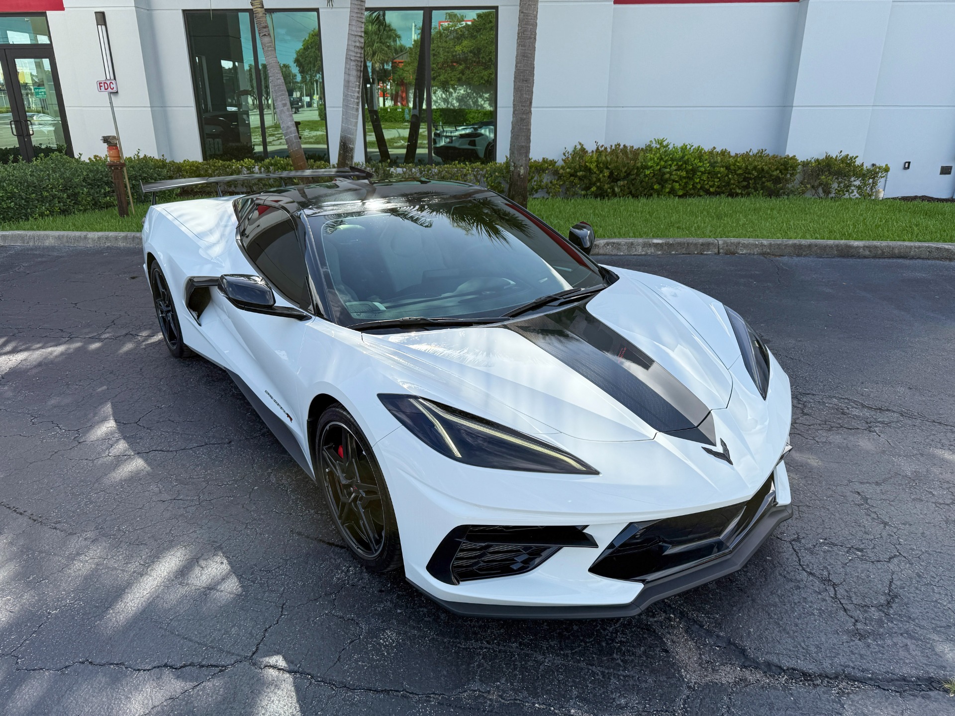 Used-2023-Chevrolet-Corvette-Stingray