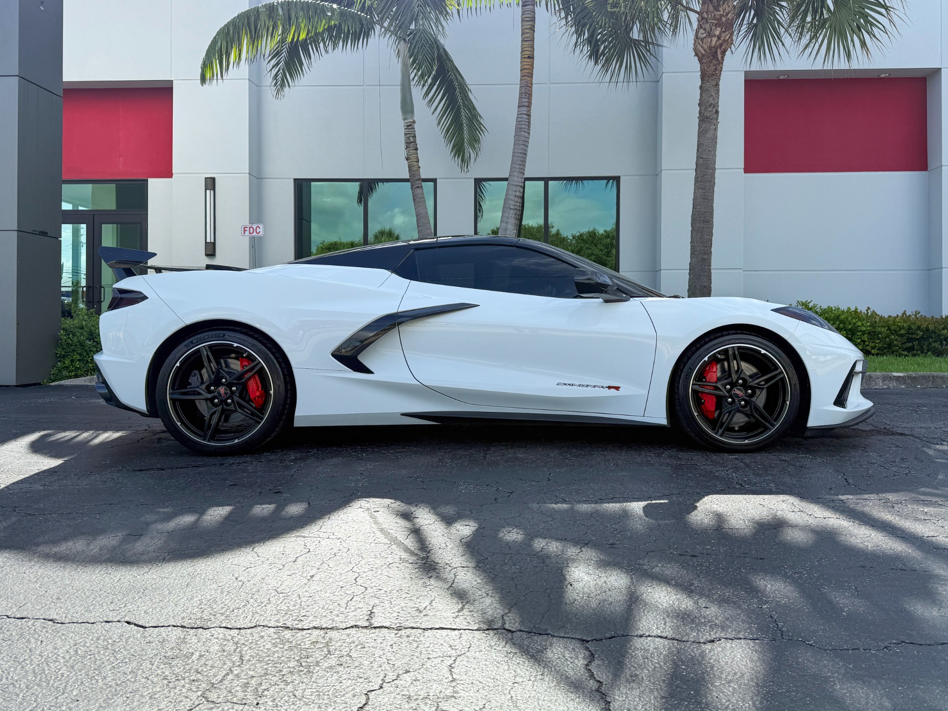 Used-2023-Chevrolet-Corvette-Stingray