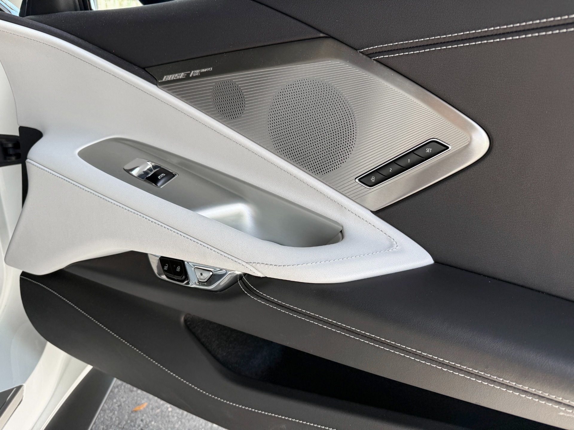 Used-2023-Chevrolet-Corvette-Stingray