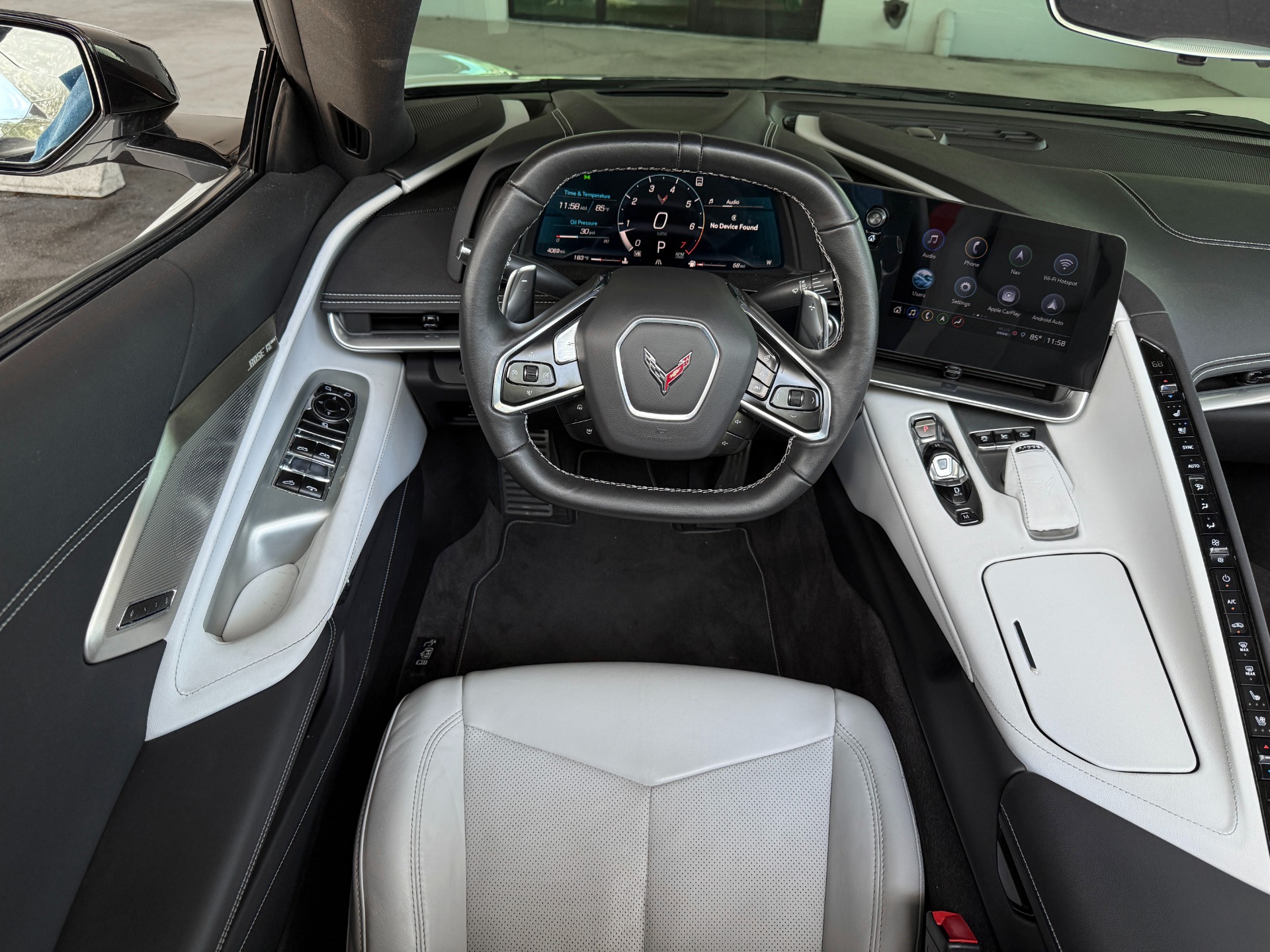 Used-2023-Chevrolet-Corvette-Stingray