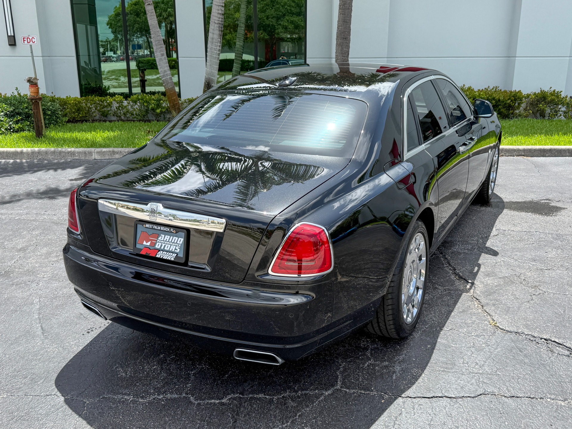 Used-2013-Rolls-Royce-Ghost