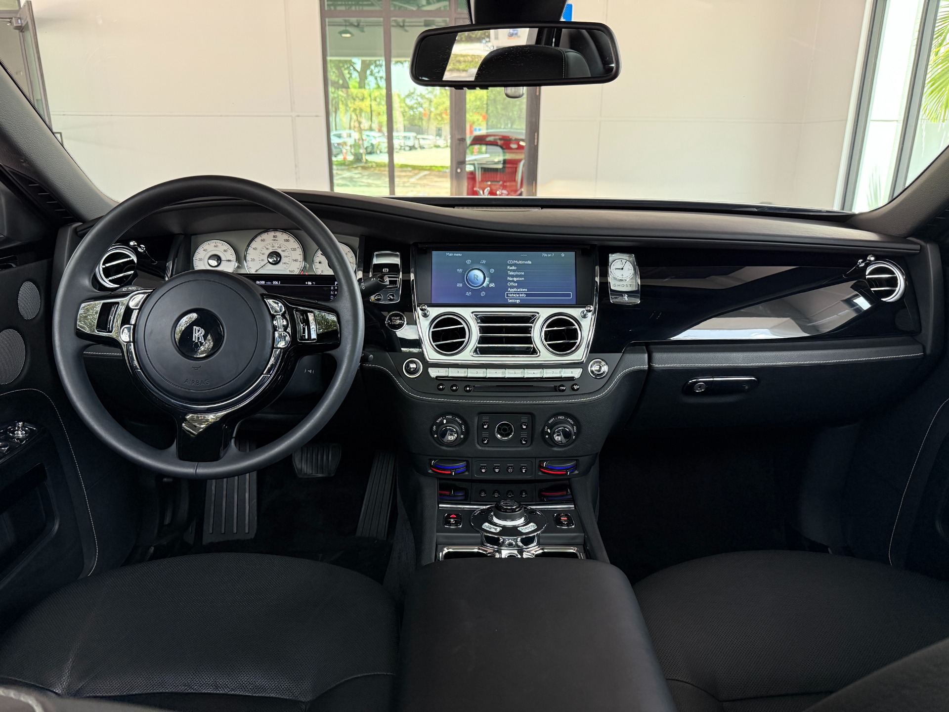 Used-2013-Rolls-Royce-Ghost