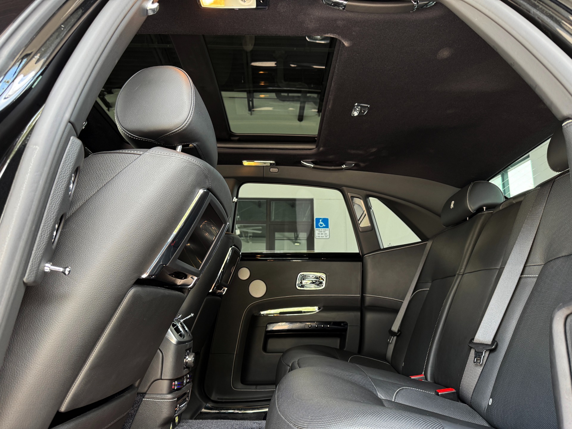 Used-2013-Rolls-Royce-Ghost