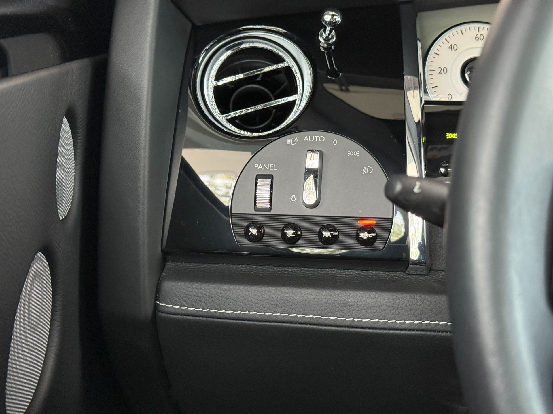 Used-2013-Rolls-Royce-Ghost