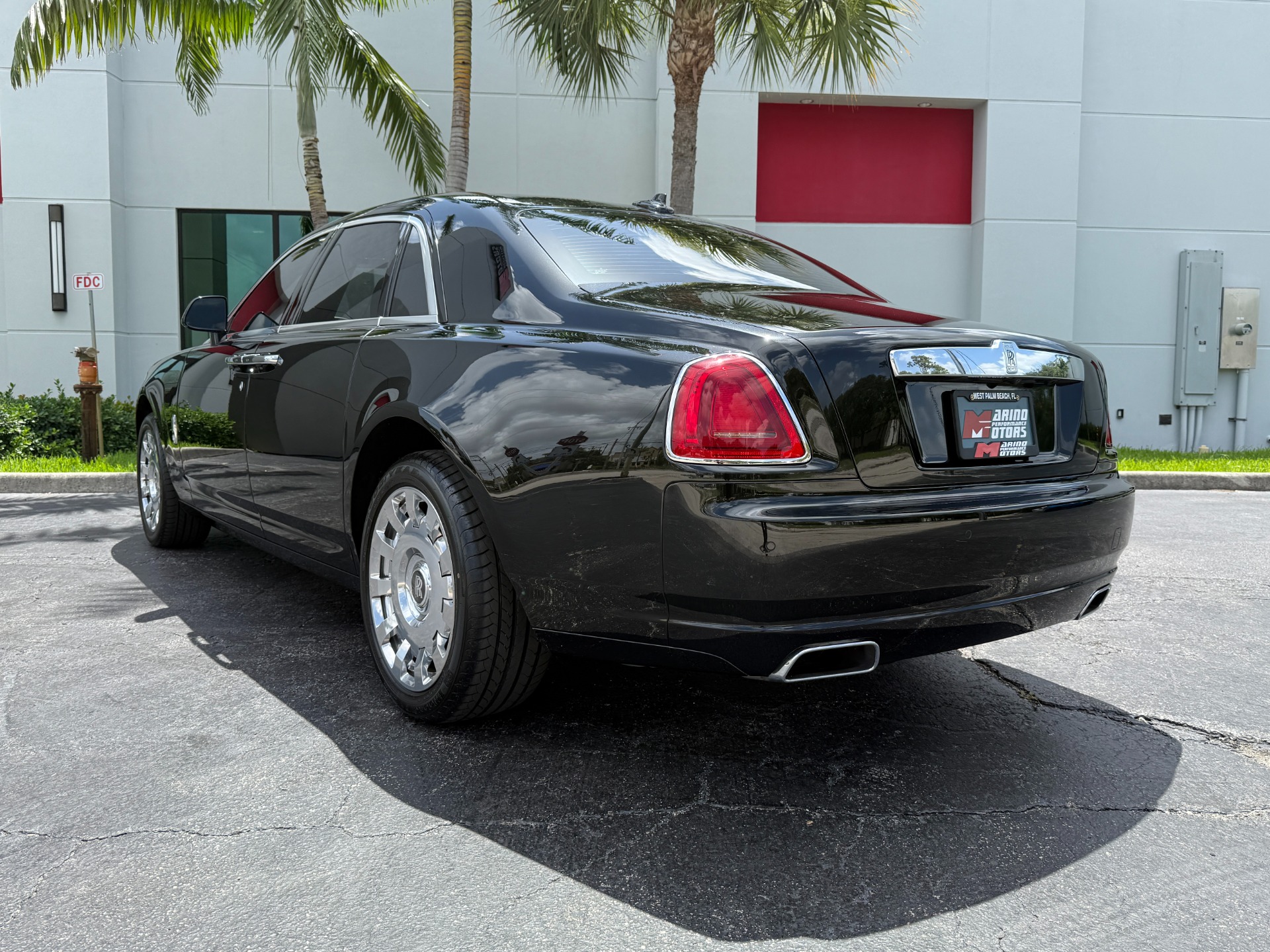 Used-2013-Rolls-Royce-Ghost
