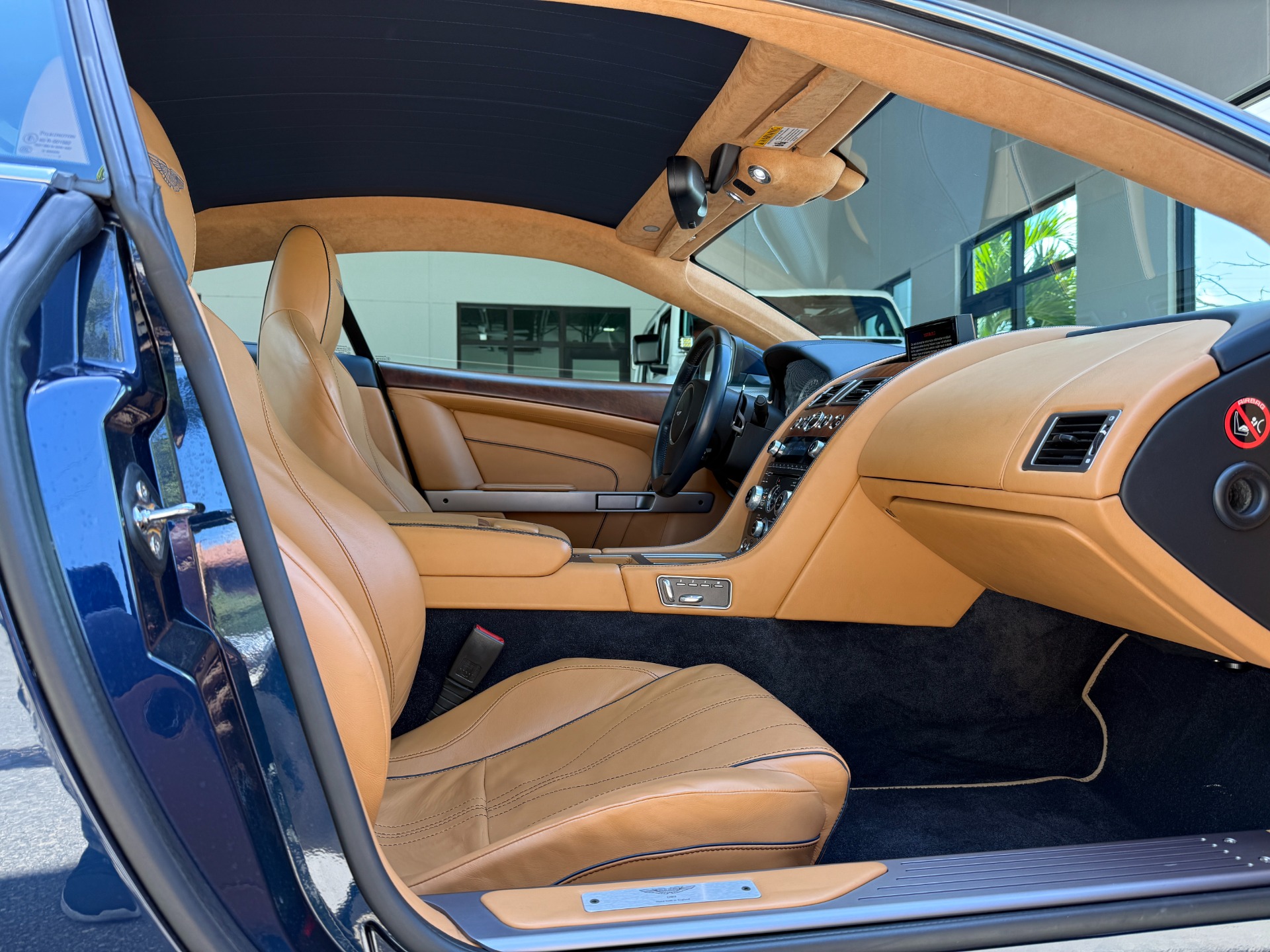 Used-2013-Aston-Martin-DB9