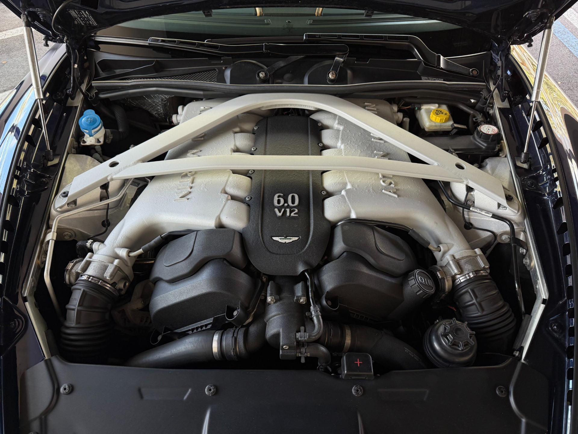 Used-2013-Aston-Martin-DB9