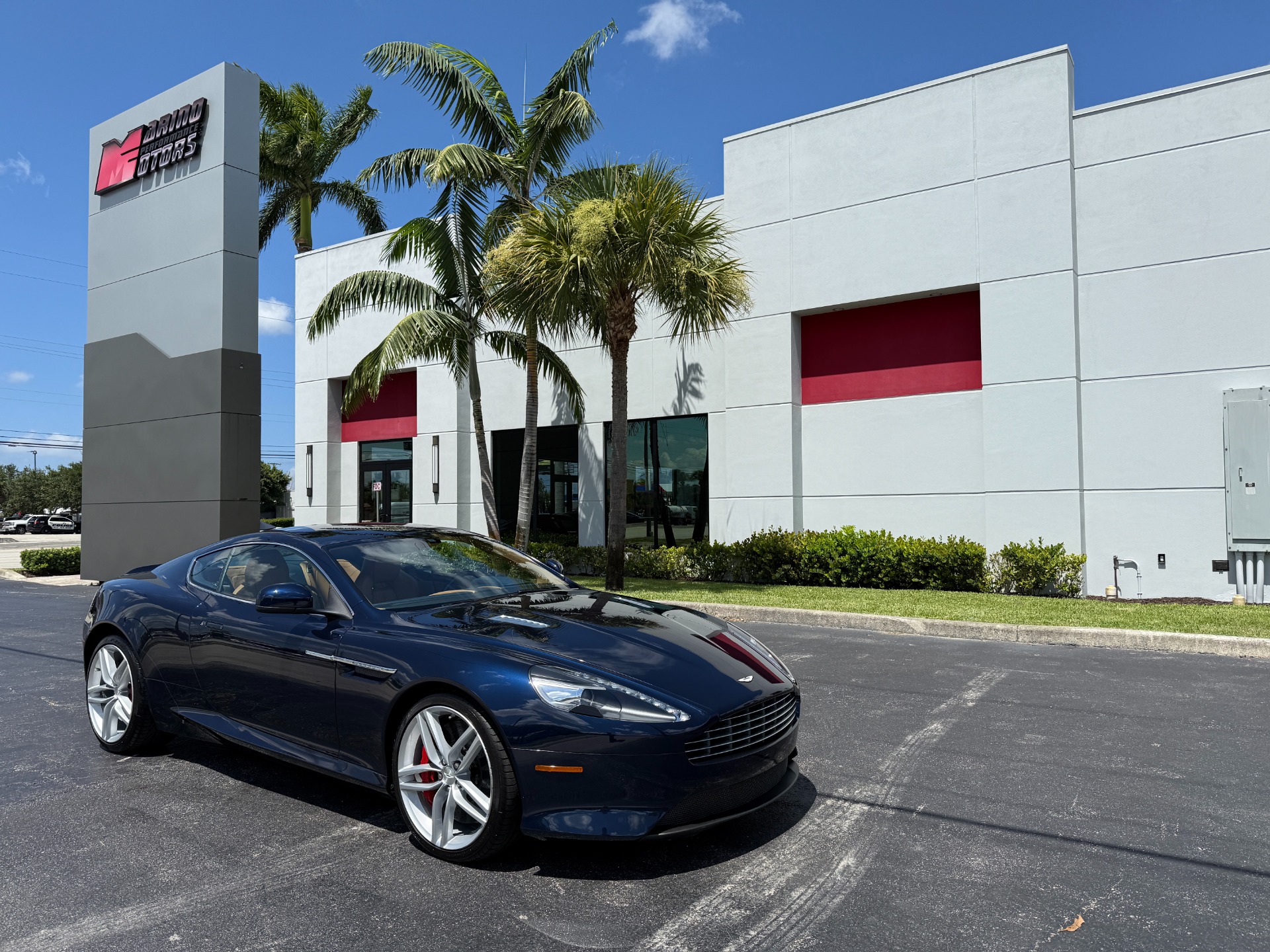 Used-2013-Aston-Martin-DB9